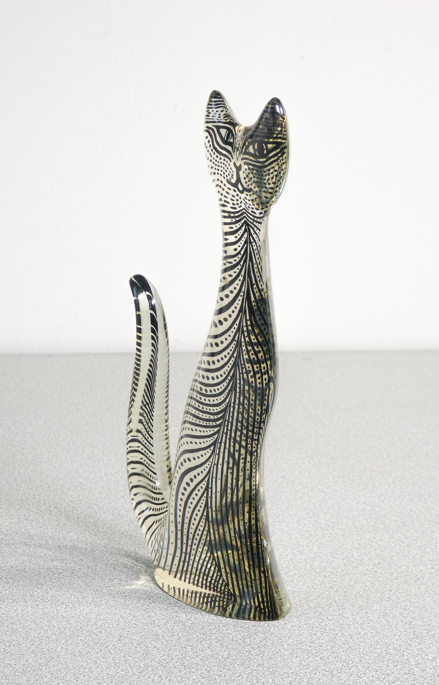 Late 20th Century Sculpture by Abraham PALATNIK (1928-2020) Cat, plexiglass. Brazil, 1970s For Sale
