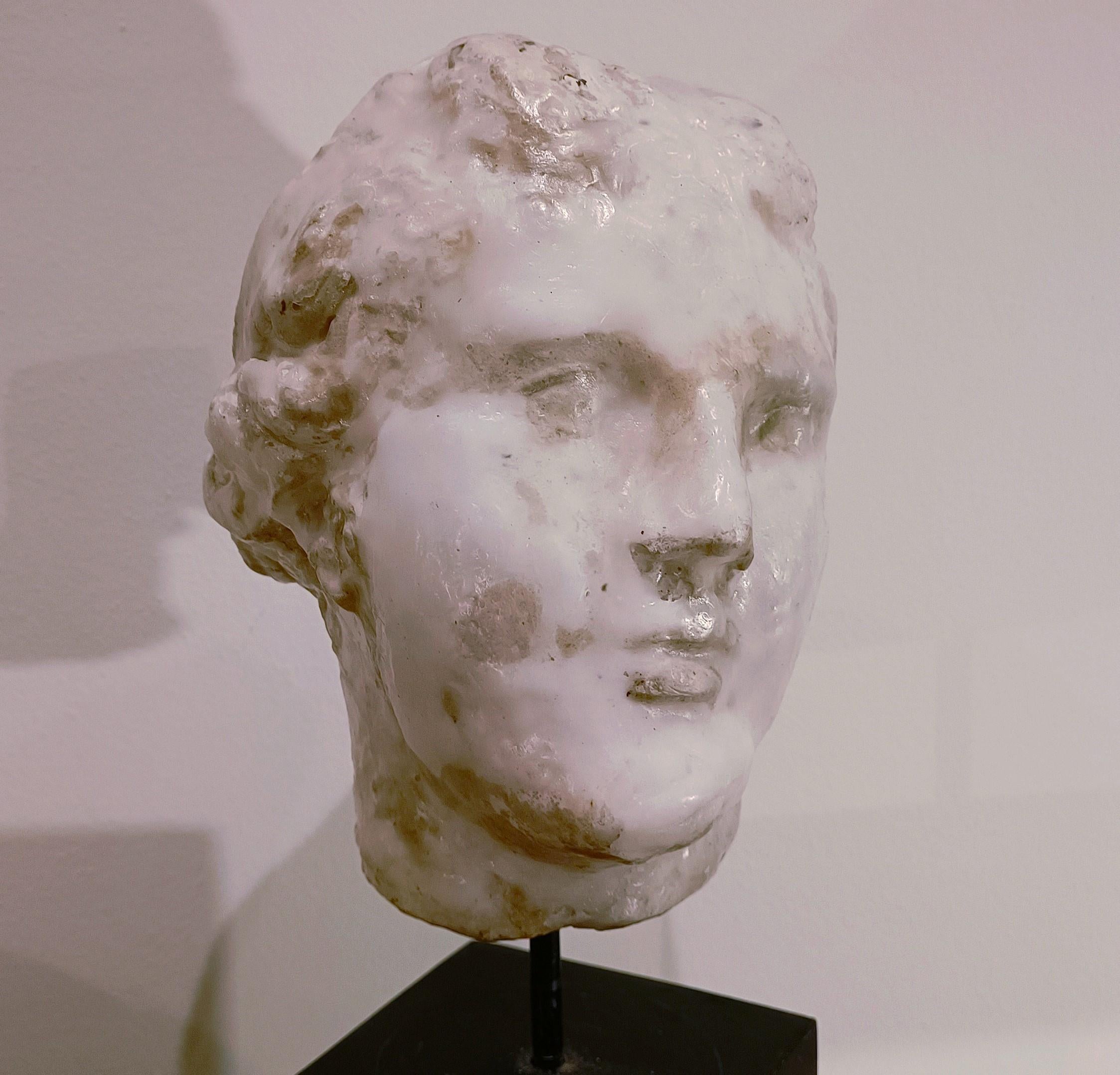 Scultura di Afrodite in gesso, cera e nerofumo-Alessandro La Motta in vendita 3