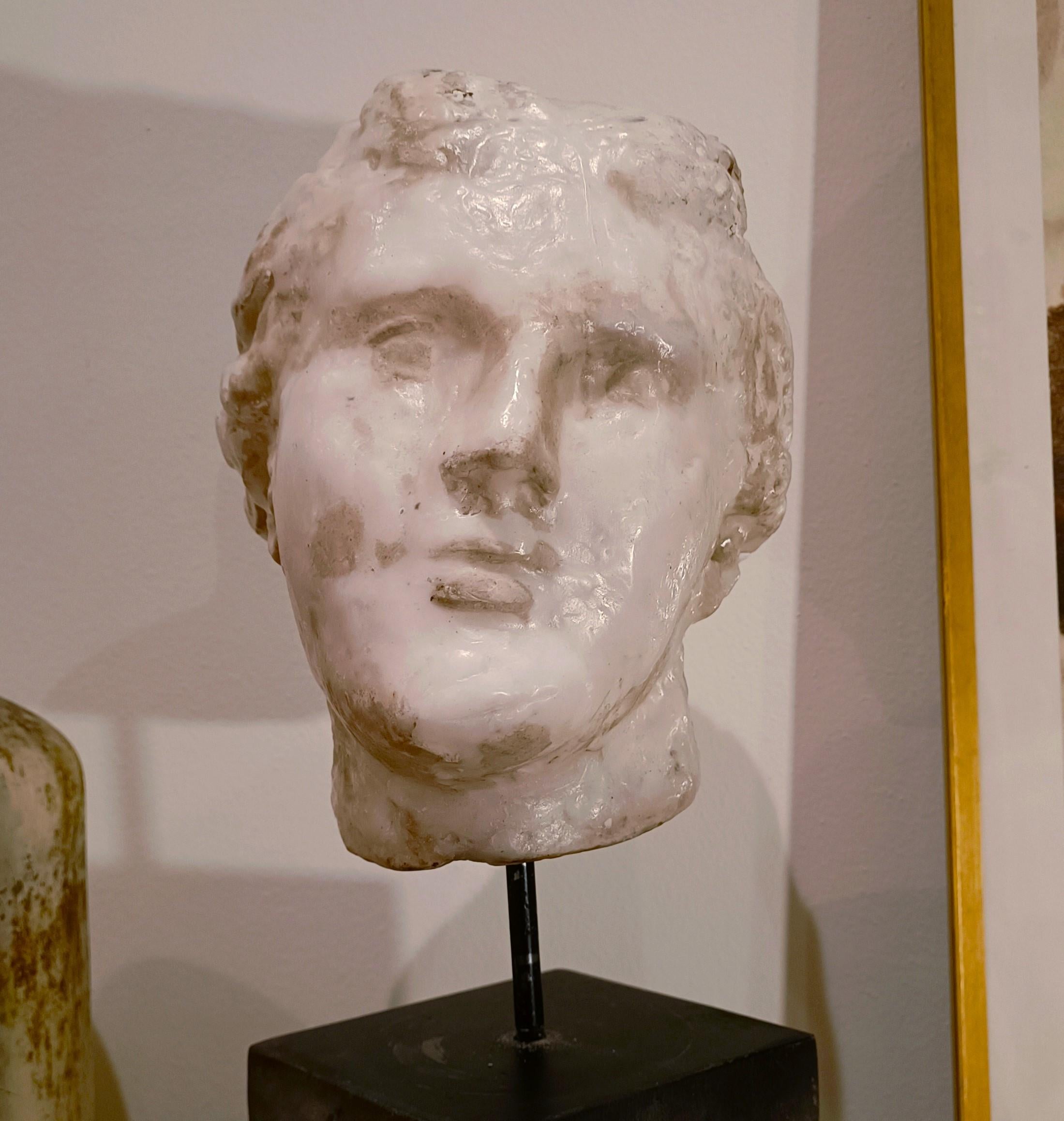Italian Scultura di Afrodite in gesso, cera e nerofumo-Alessandro La Motta in vendita