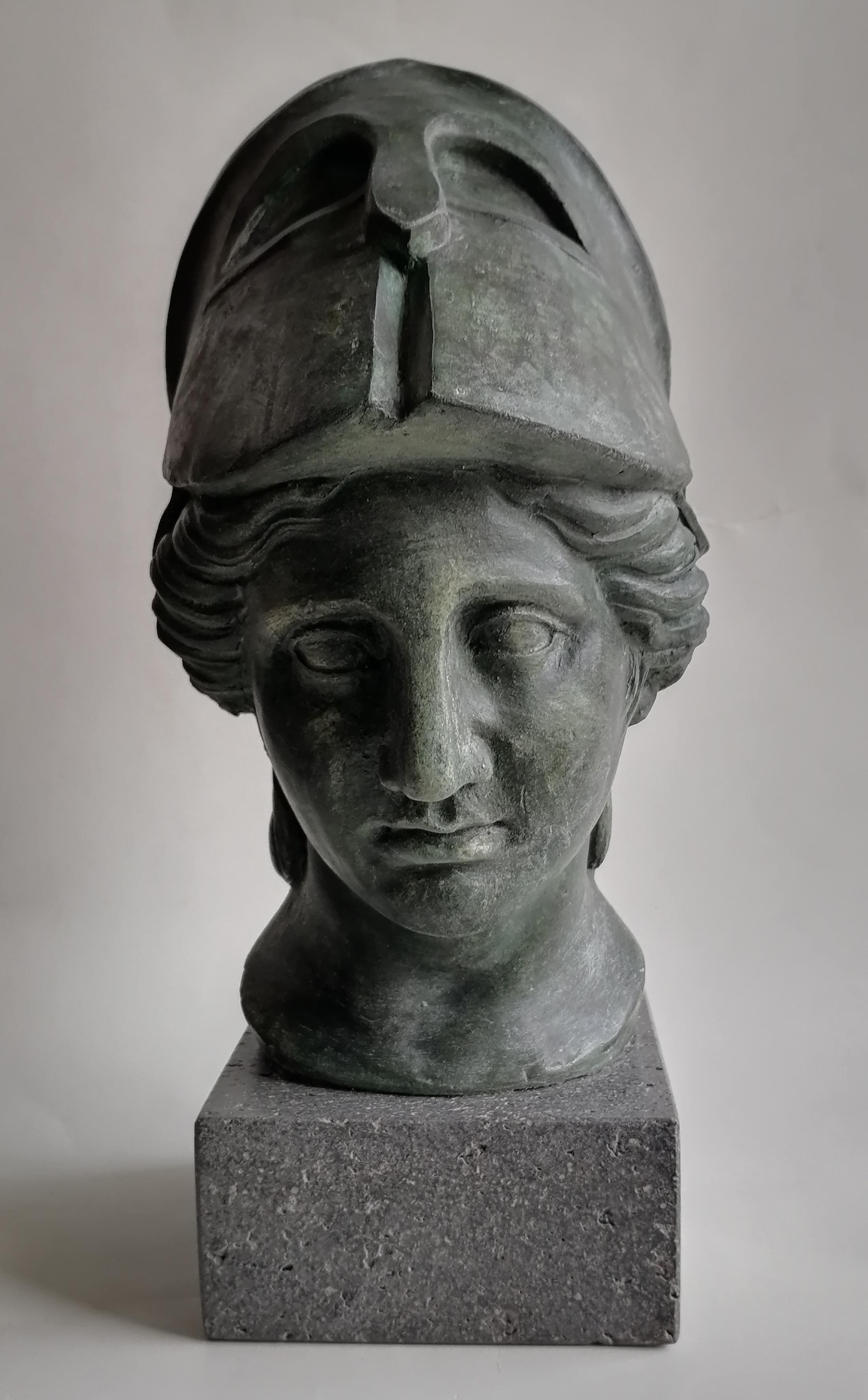athena sculpture, Minerva sculpture, Athena ceramic bronze, Roman Minerva ceramic bronze
Bronze patinated refractory ceramic bronze Athena head sculpture placed on a volcanic stone base.
weight kg 4.3
original creation by Laboratorio Todini