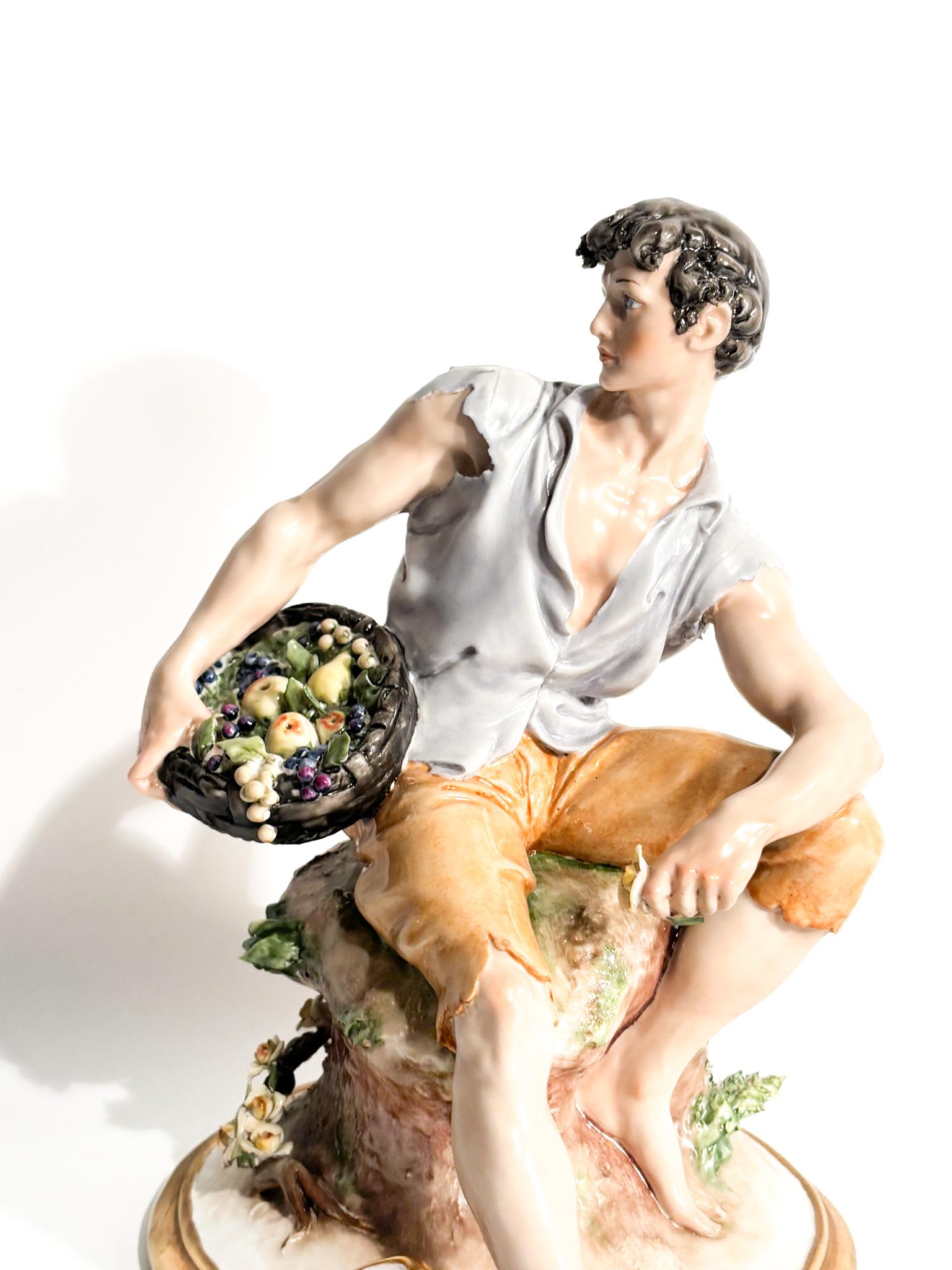 Italian Scultura di Contadino in Porcellana di Capodimonte di Giuseppe Cappè del 1958 in vendita