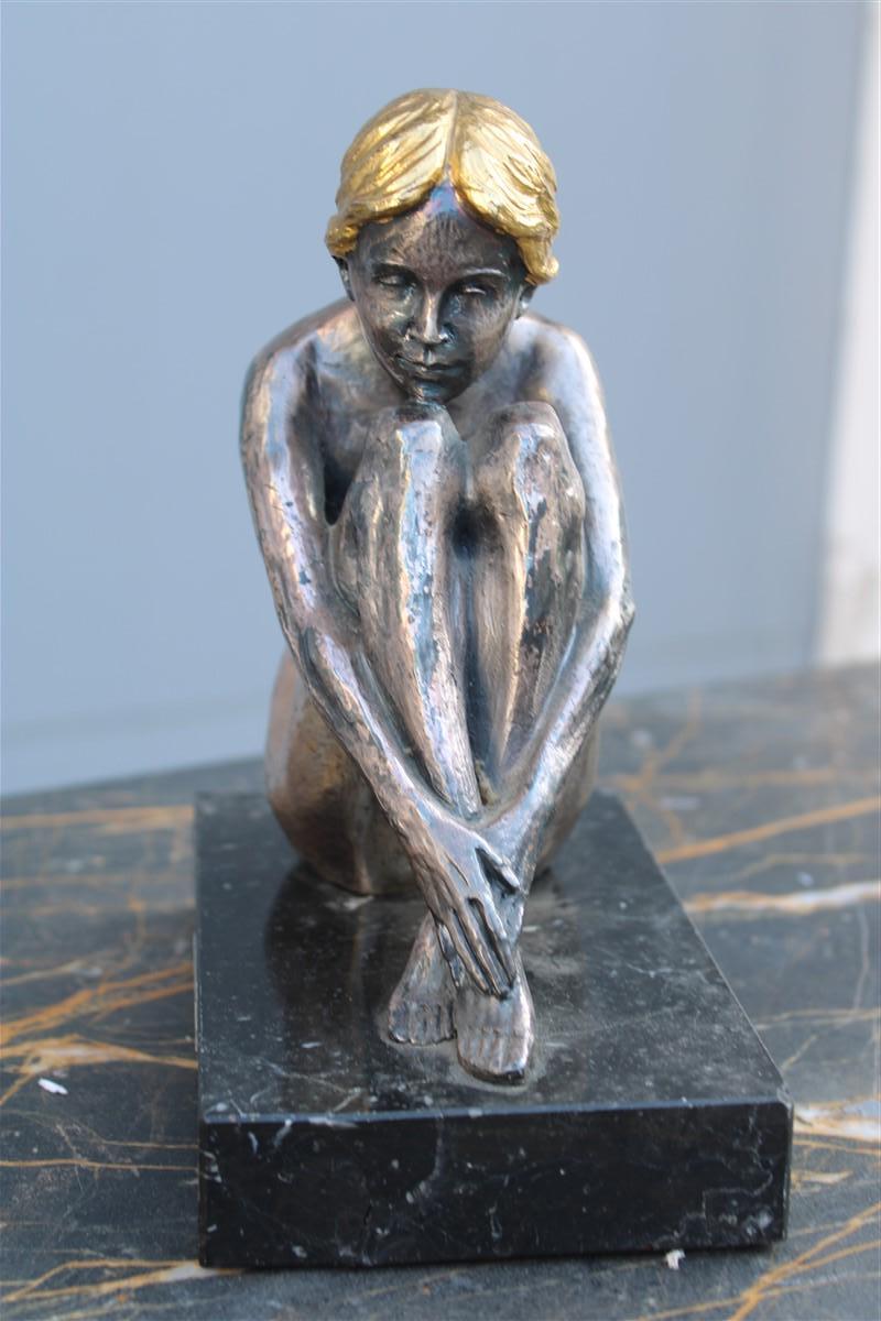 Sculpture of Womanin Silver Foil and Gold Italy 1970s Guido Mariani In Good Condition For Sale In Palermo, Sicily