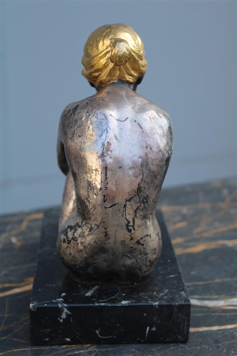 Skulptur einer Frau in Silberfolie und Gold Italien 1970er Jahre Guido Mariani im Angebot 1
