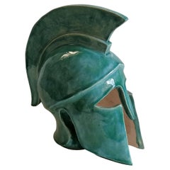 Sculpture grecque de casque corinthien sur céramique, faite à la main - fabriqué en Italie