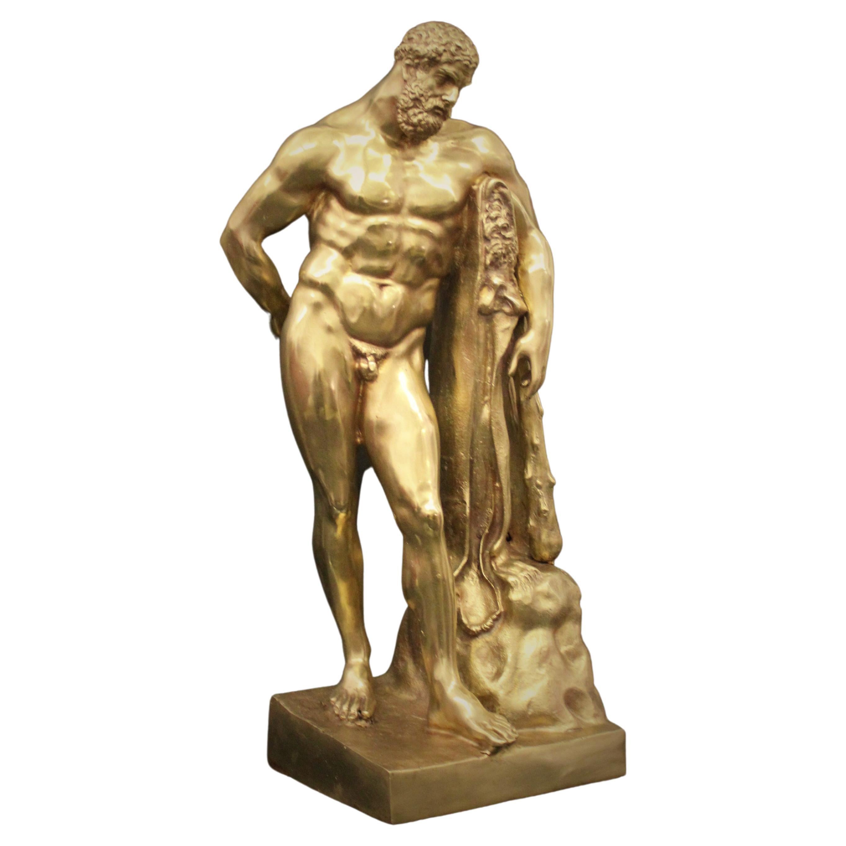 Scultura di Ercole Farnese in bronzo dorato, fine XIX secolo, centro Italia, scultura in ottimo stato di conservazione.