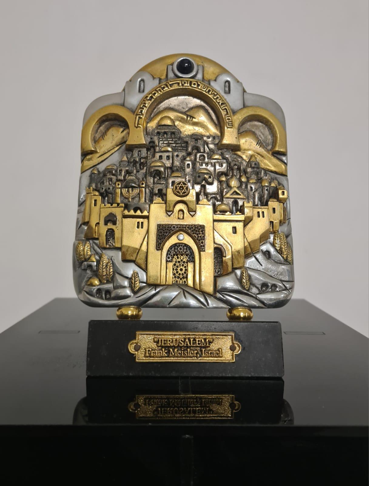 Escultura de Frank Meisler, arte judío. Chapado en plata y oro. en venta 8