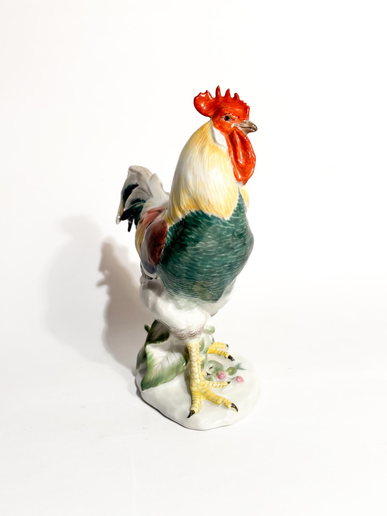 Handgemalter Meissener Porzellanhahn Skulptur 1980er Jahre im Zustand „Gut“ im Angebot in Milano, MI