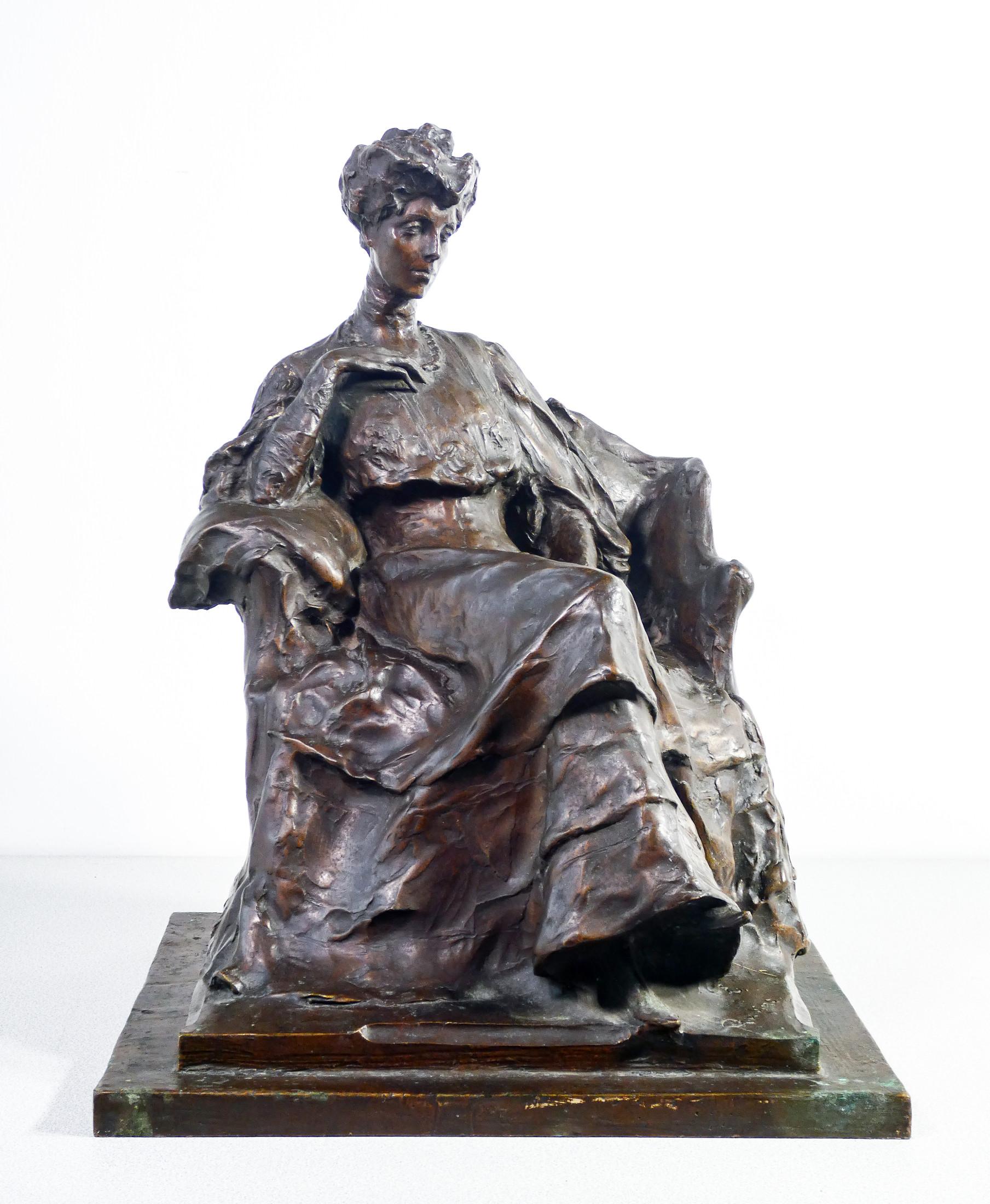 Italian Sculpture signed E. RUBINO Seated woman, Art Nouveau style. Bronze. Turin, 1906