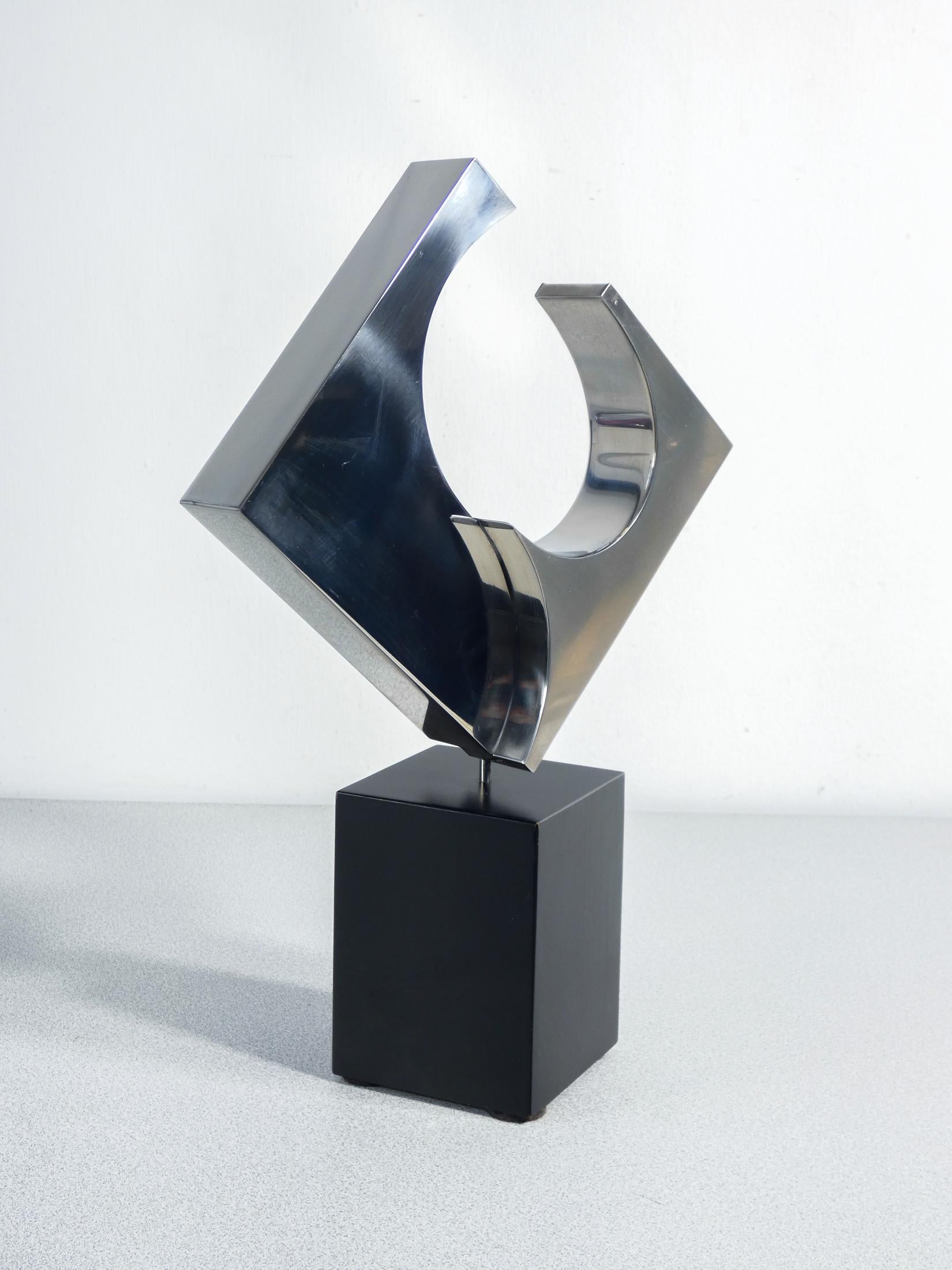 Escultura de acero de Carmelo CAPPELLO. Firmado y numerado 80/99. Italia, 1978 1