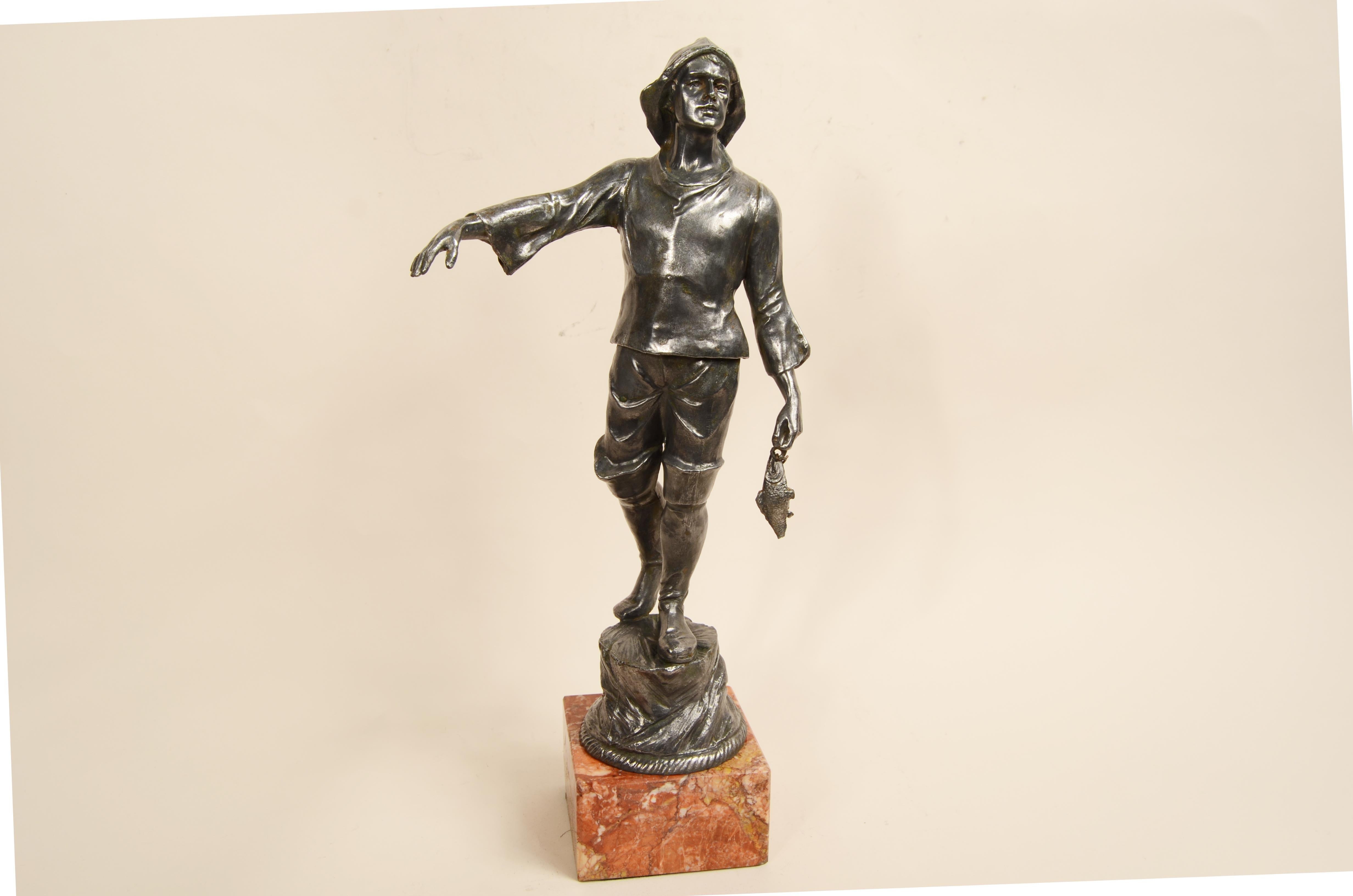 Antimon-Skulptur mit der Darstellung eines Matrosen Französische Herstellung Anfang des 20 im Angebot 2