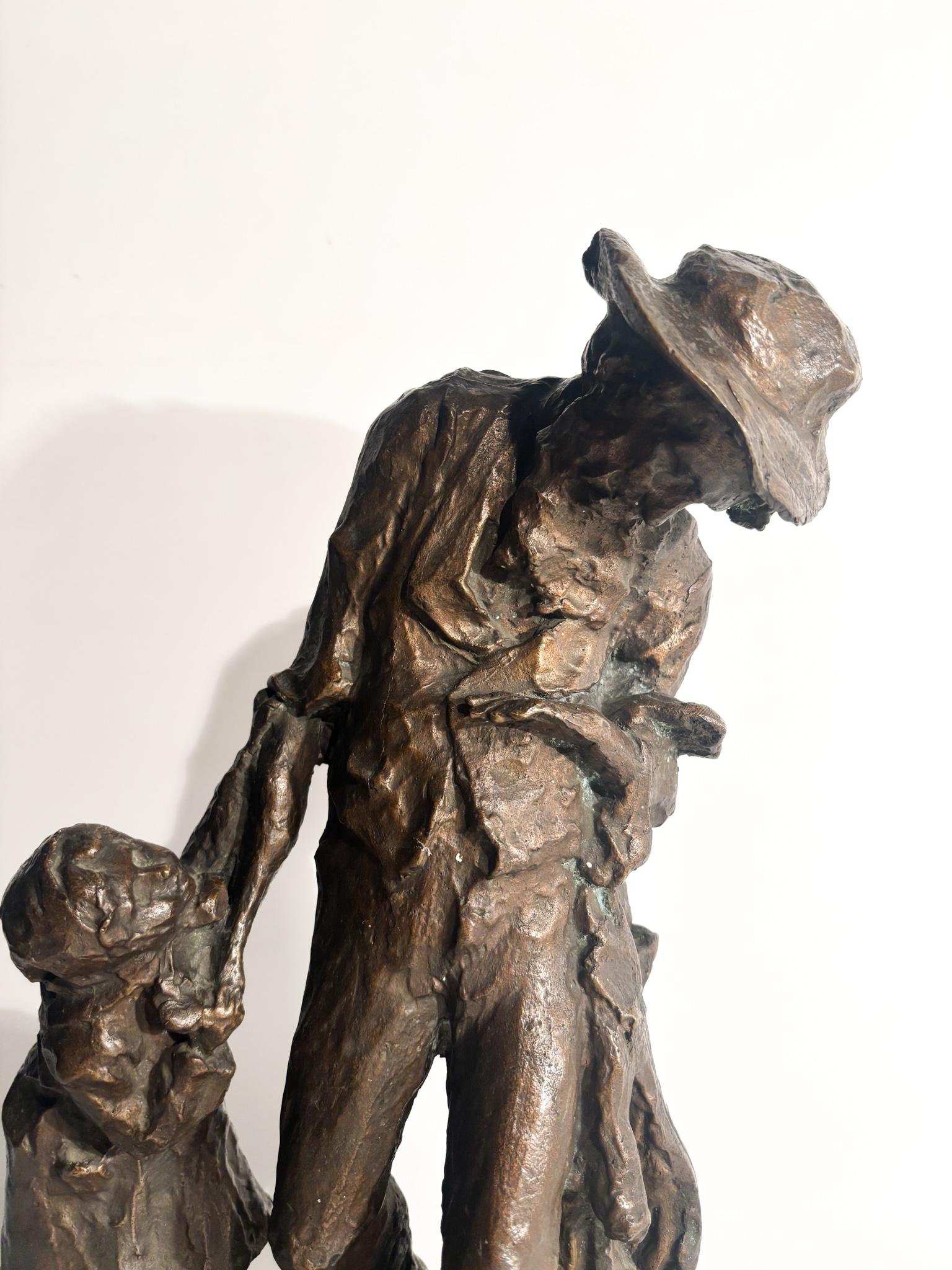 Mid-Century moderno Scultura in Bronzo di Due Figure 'I Capricci' di Edmondo Furlan Anni 60 in vendita
