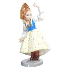 Escultura de cerámica C.I.A. Manna, ruso, nº 475. Turín Italia, años 30