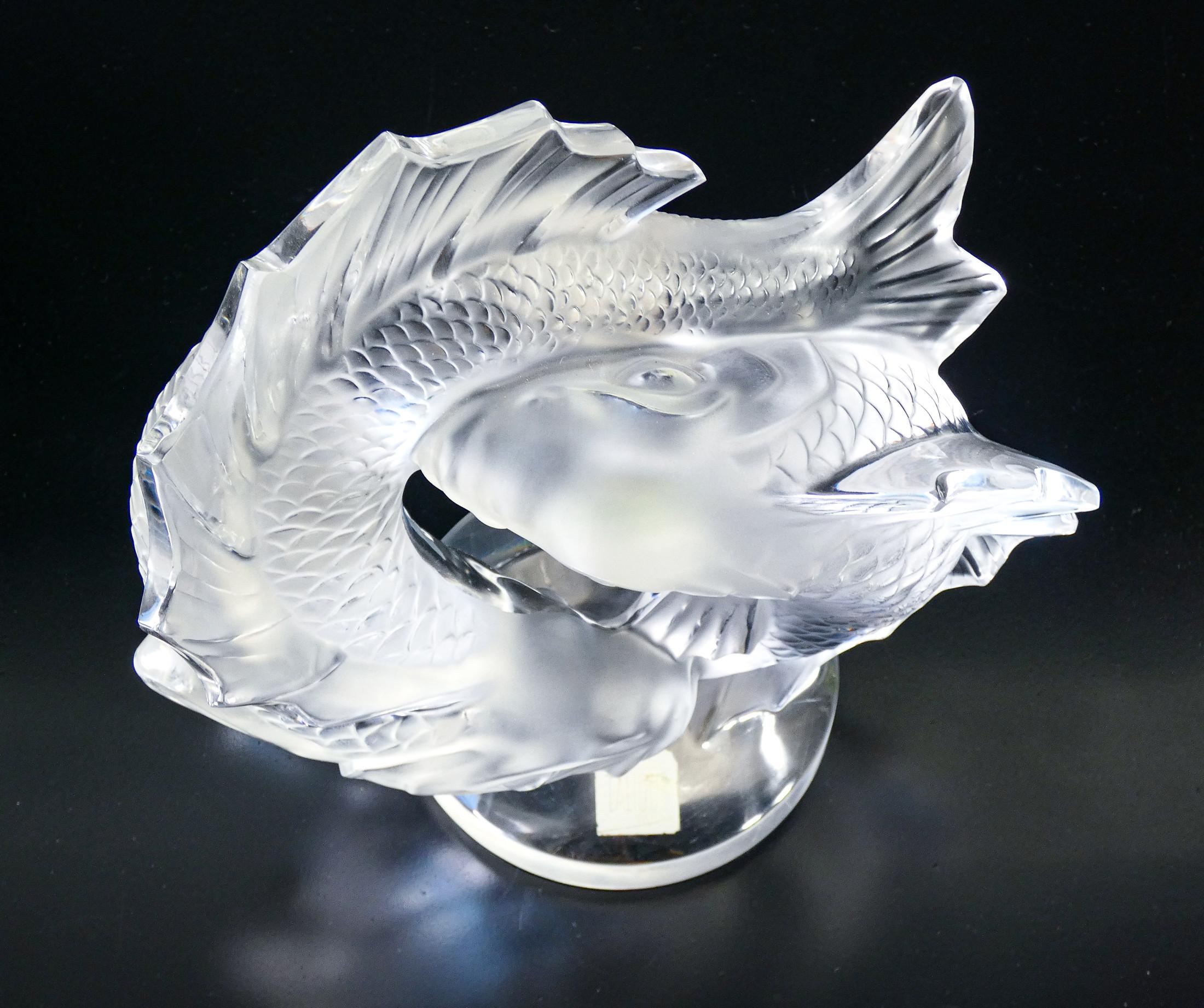 Late 20th Century Scultura in cristallo firmata LALIQUE Coppia di Carpe Koi. Francia, Anni 70