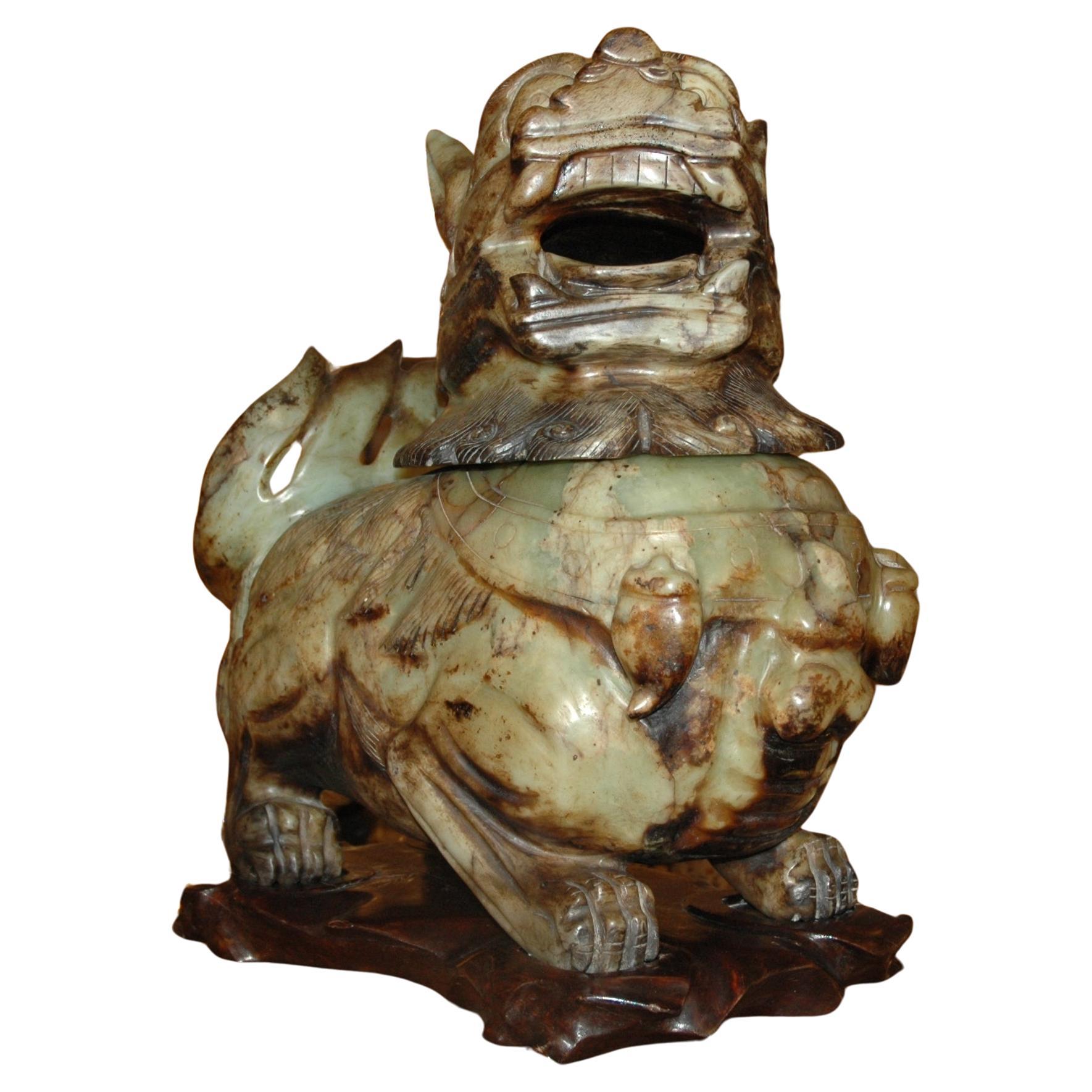 Jade sculpture depicting a Fo Dog For Sale