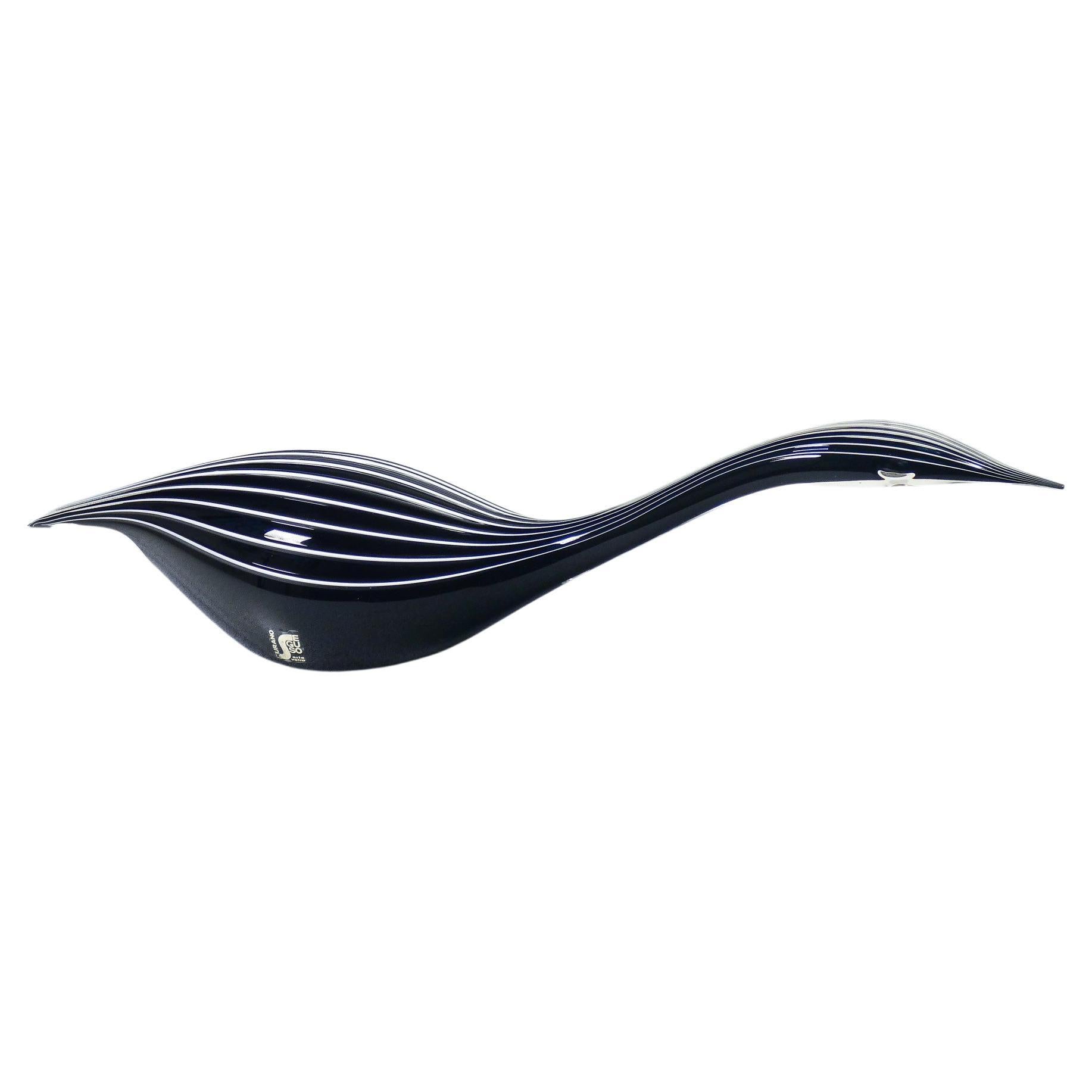 Scultura in vetro soffiato "Cigno Nero", design di Livio SEGUSO. Murano, Anni 80 For Sale