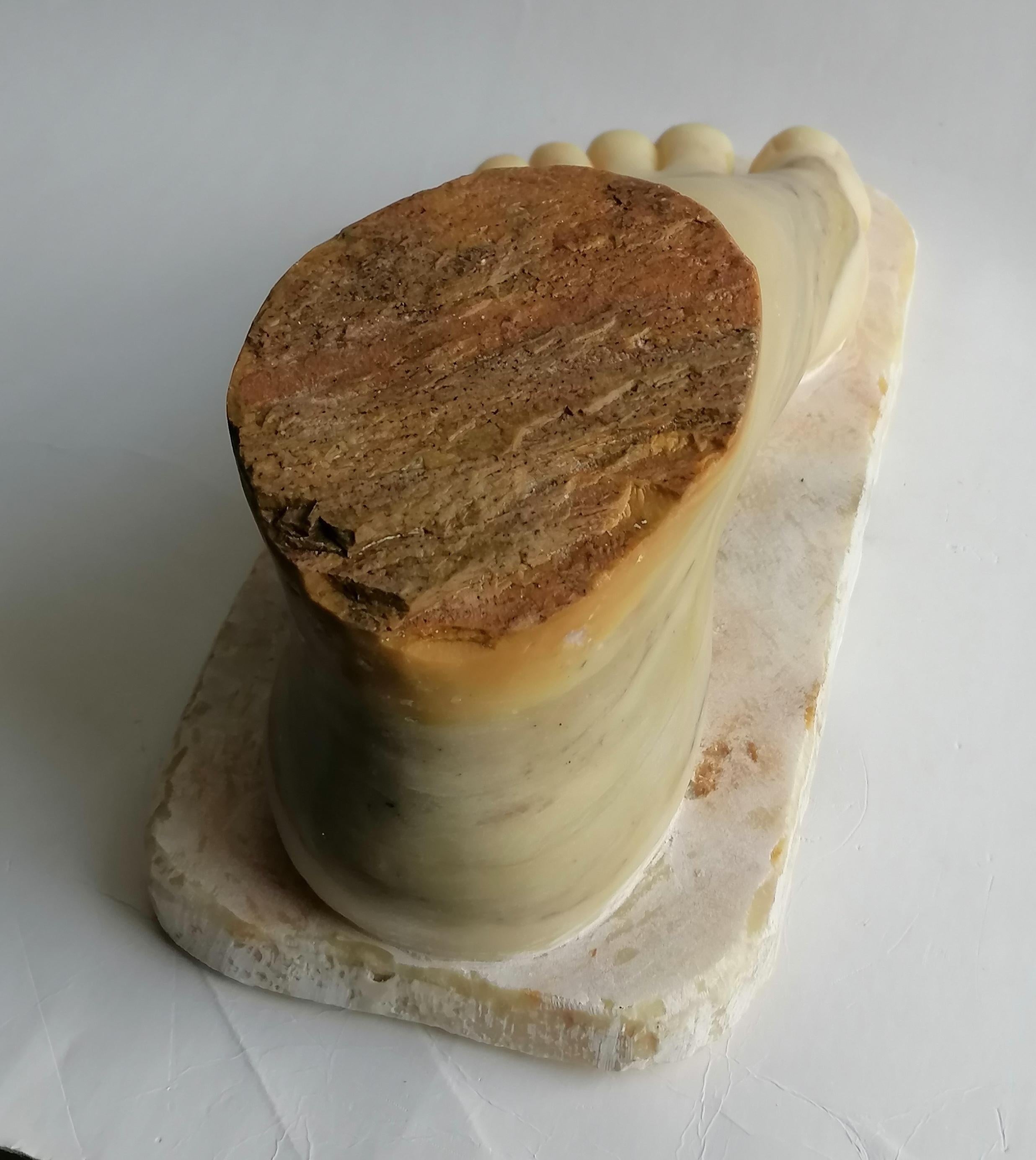 Contemporary Scultura - piede classico in marmo giallo broccato di Siena- made in Italy For Sale