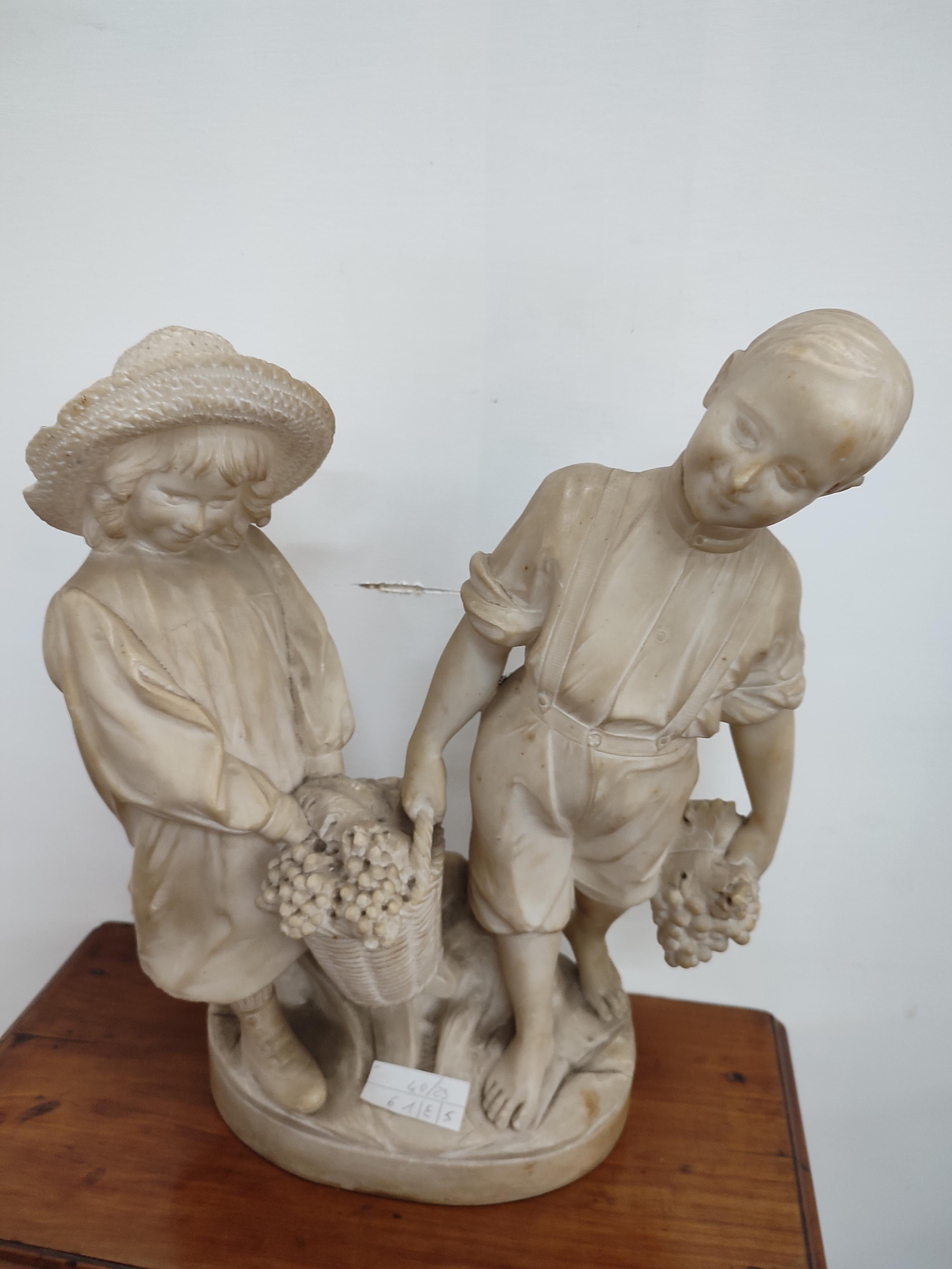 Sculpture depicting couple of children For Sale 2