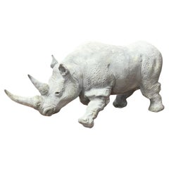 Escultura de cerámica de rinoceronte  Firmado Angelo Zanella y fechado en 2020 - Italia