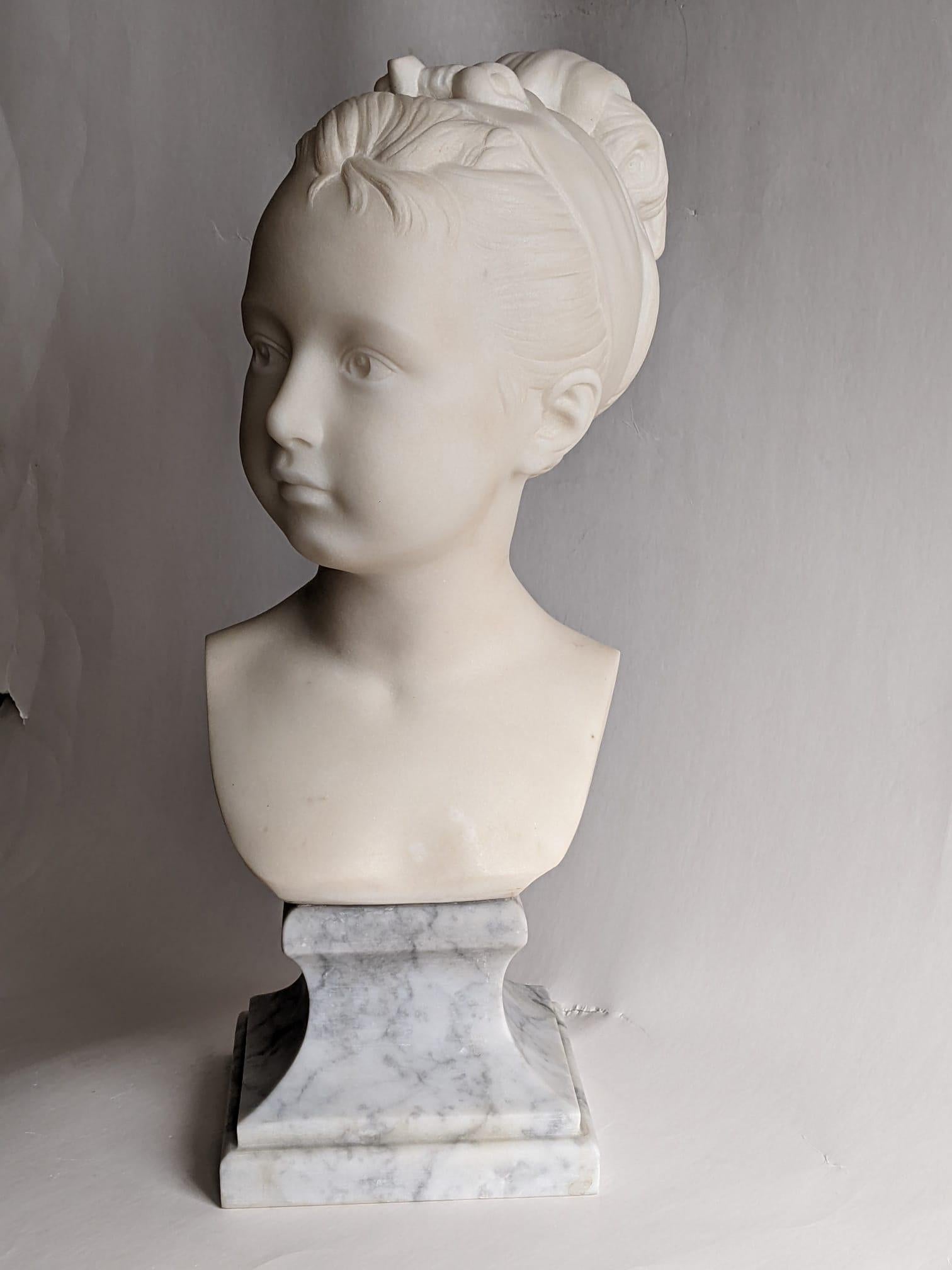 Italian sculpture - portrait de Louise Brongniart - statuaire fine marbre en vente