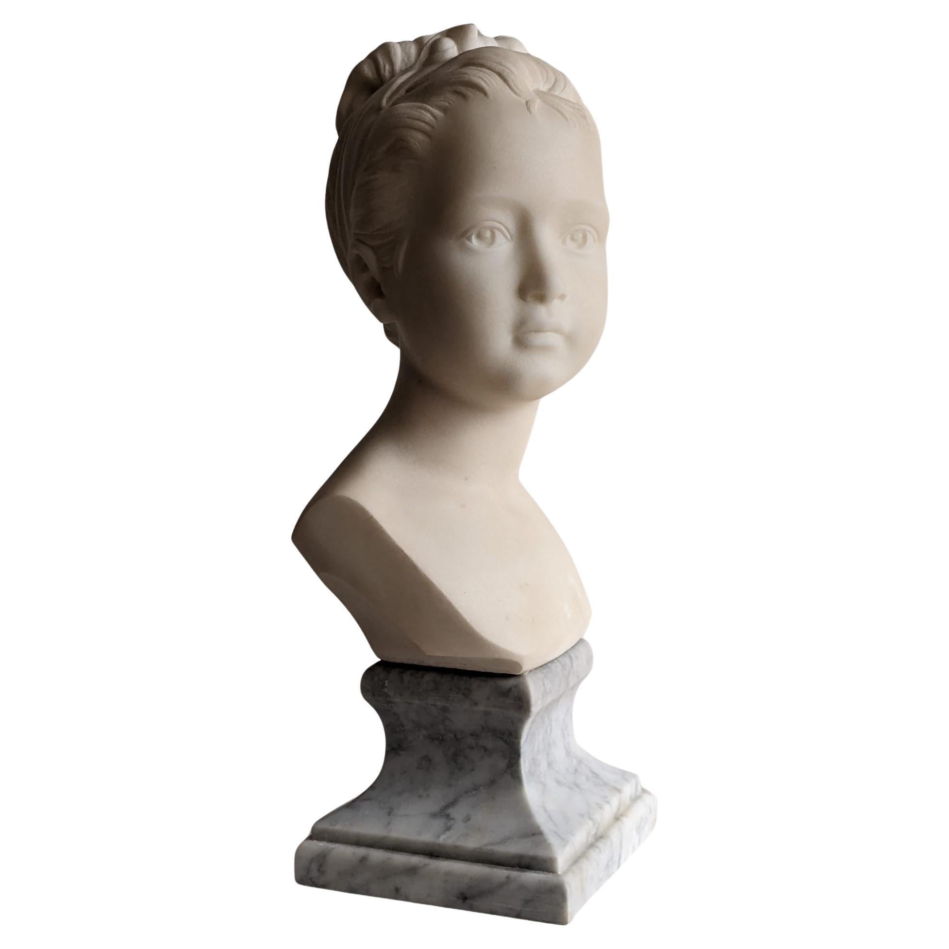 sculpture - portrait de Louise Brongniart - statuaire fine marbre