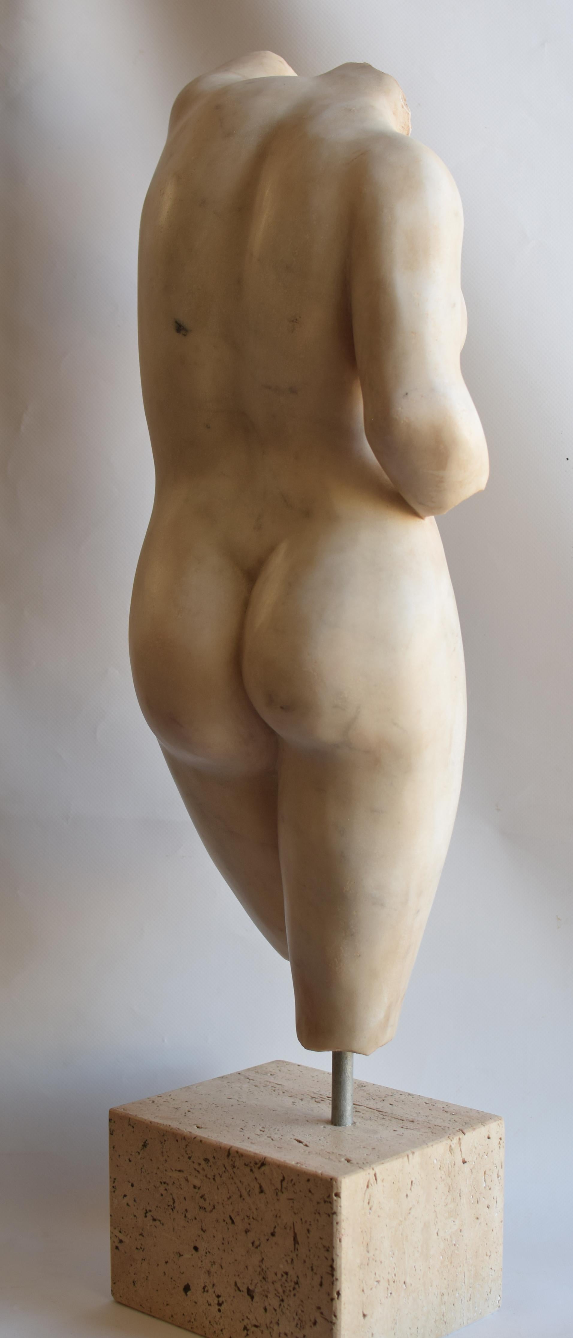 Fatto a mano Scultura torso femminile su marmo bianco Carrara -made in Italy originale in vendita