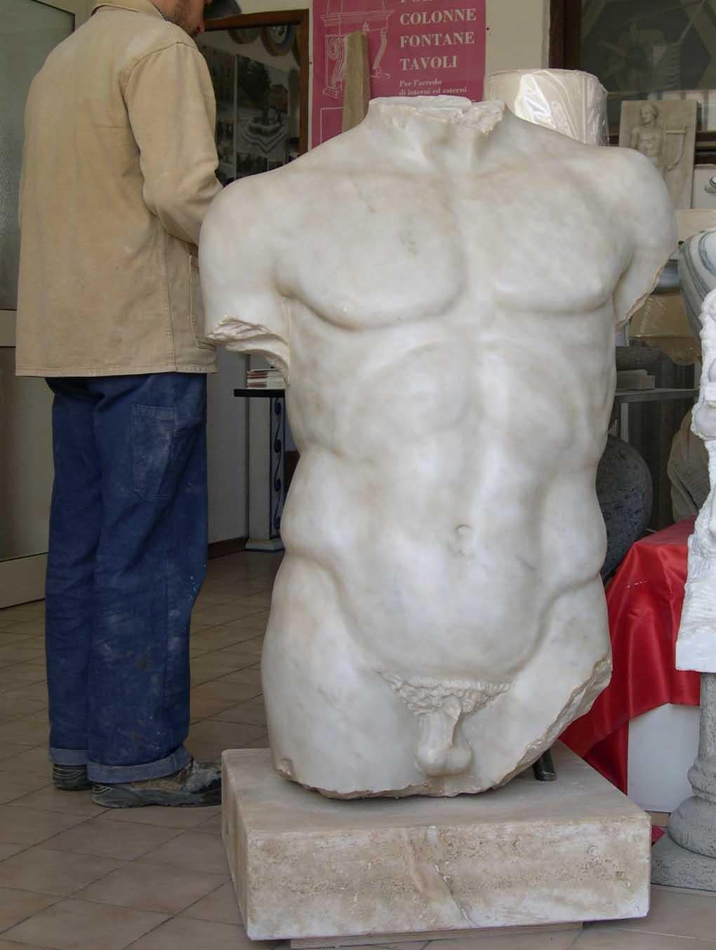scultura Torso maschile classico- hergestellt in Italien (Italienisch) im Angebot