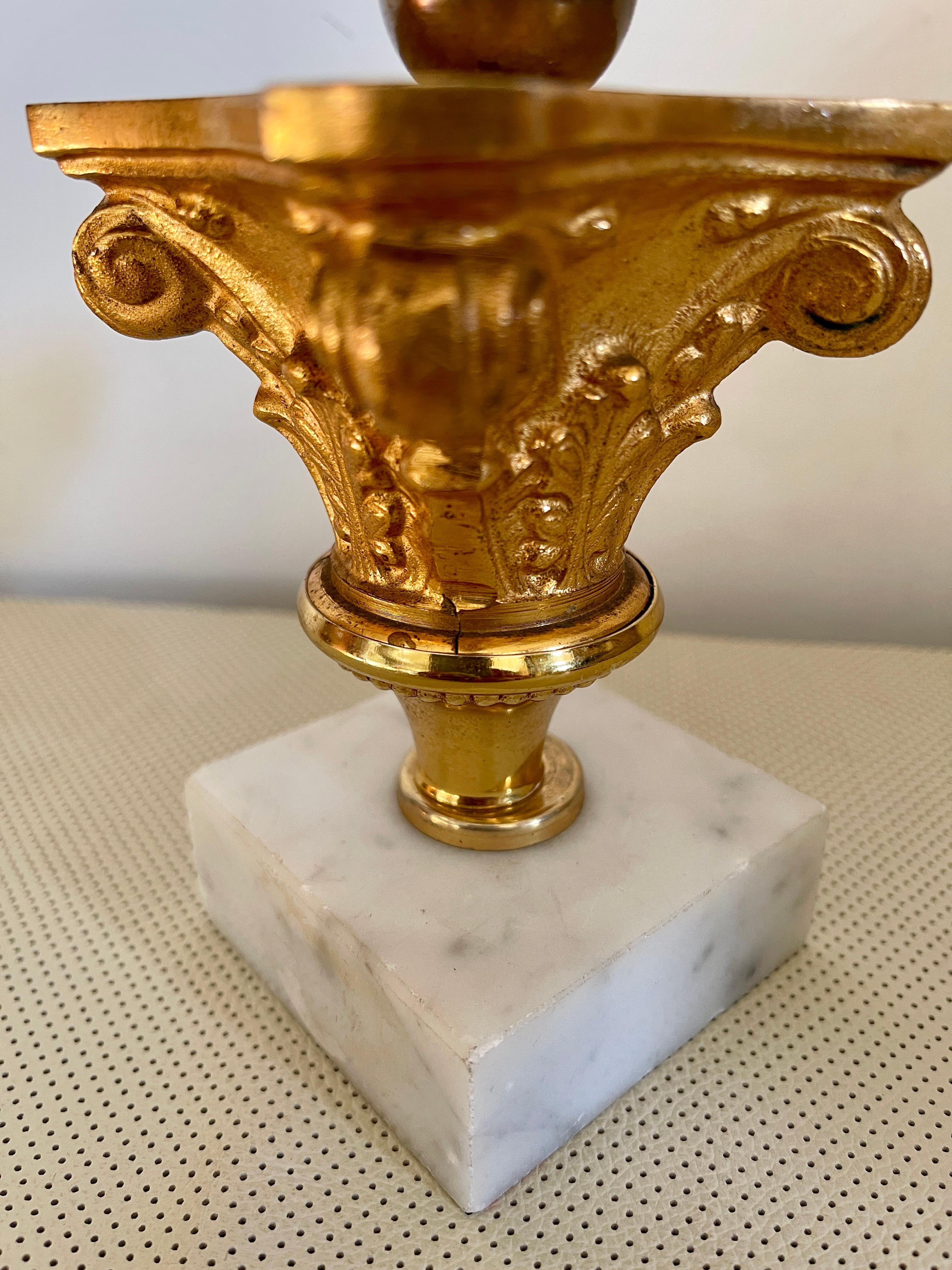 Escultura trofeo de pesca de época italiana del siglo XX en bronce y mármol en venta 2