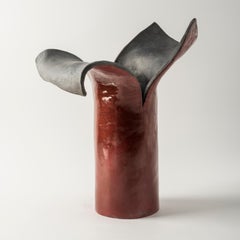 AMARONTO ORIENT PETALS Raku-Keramik-Skulptur Vase - Einzelstück