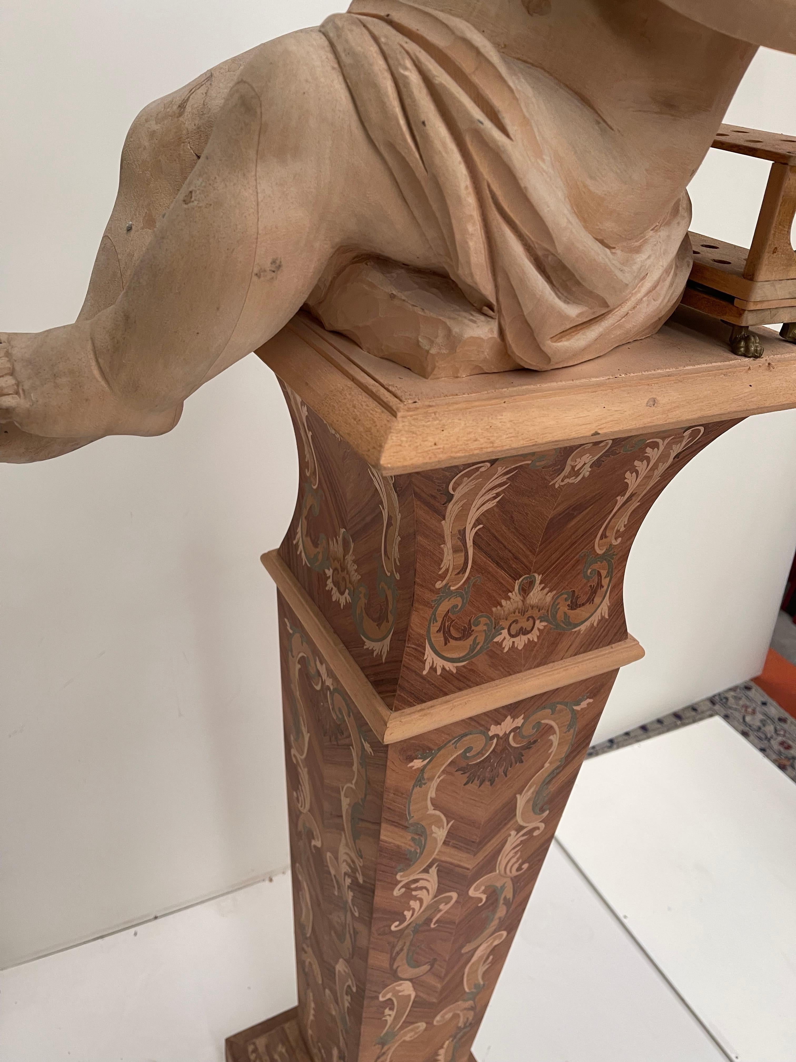 Italian Colonna scultura in legno grezzo recuperata in laboratorio di famous scultore 70 For Sale