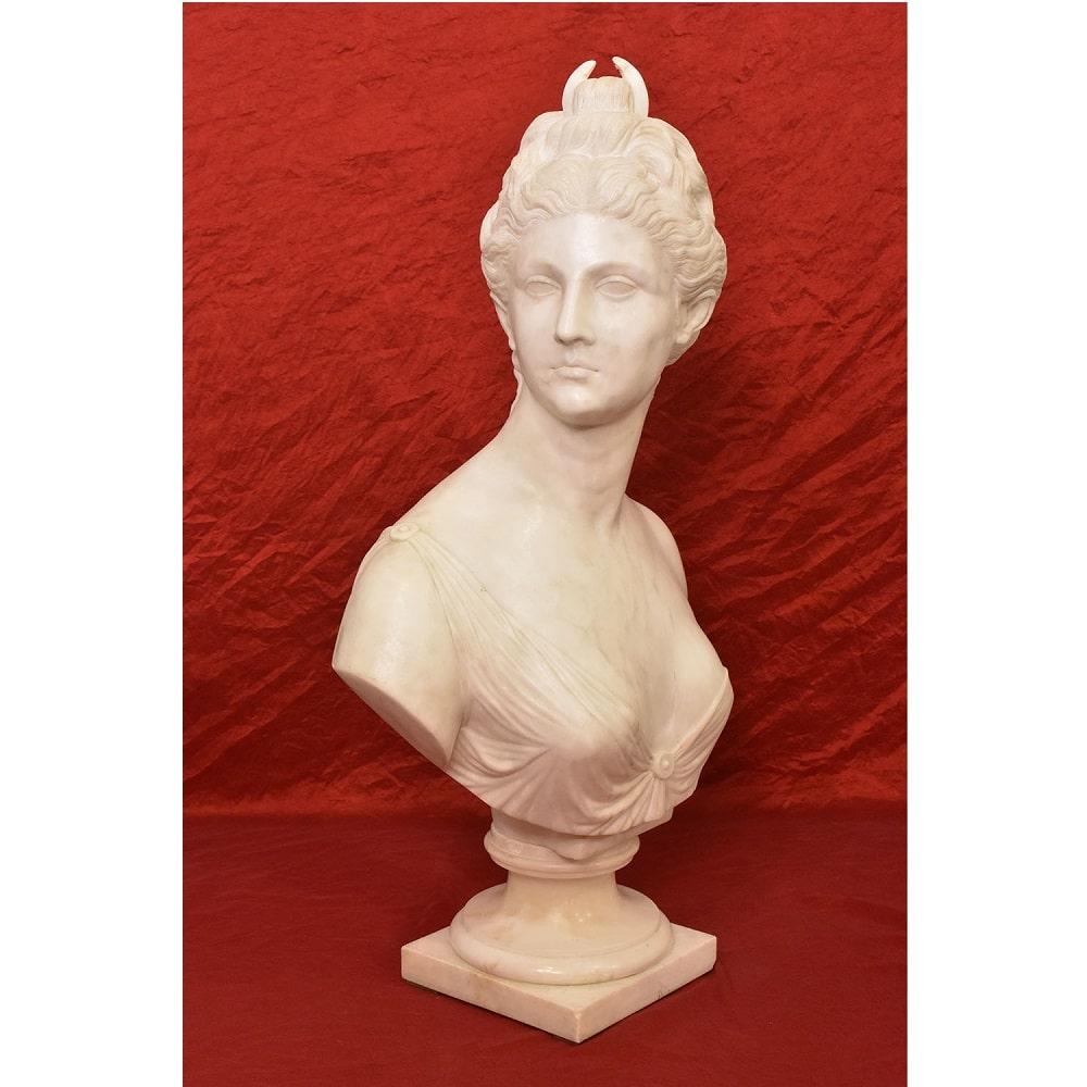 Napoleon III Antique Marble Sculptures, Diana the Huntress, After Houdon, Late 19th Century Epoch. For Sale