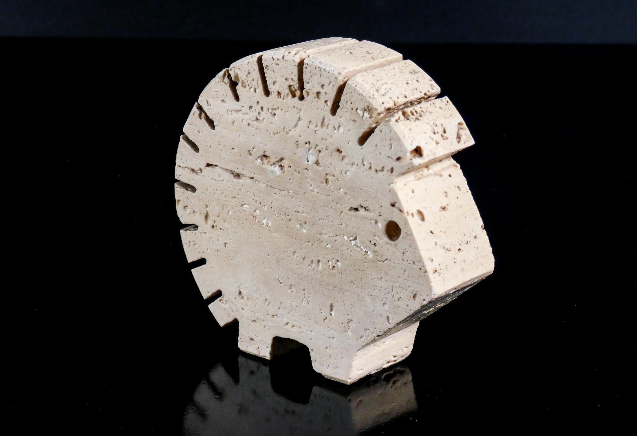 Travertine Porcupine sculptures designed by F.lli MANNELLI, in Rapolano travertine. 1970s