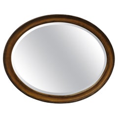 Scumble Finish Oval Mirror Dieser Spiegel hat einen geformten ovalen Rahmen