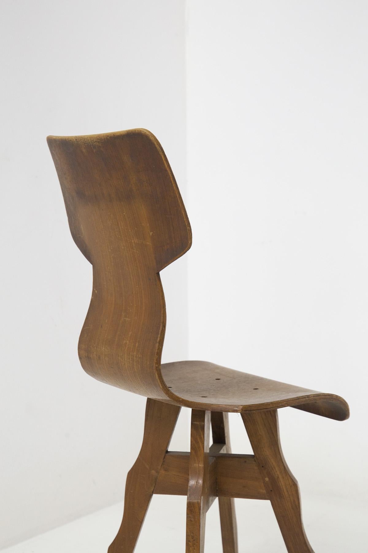 Italian Scuola Torinese Rare Sinuous Chairs in Wood