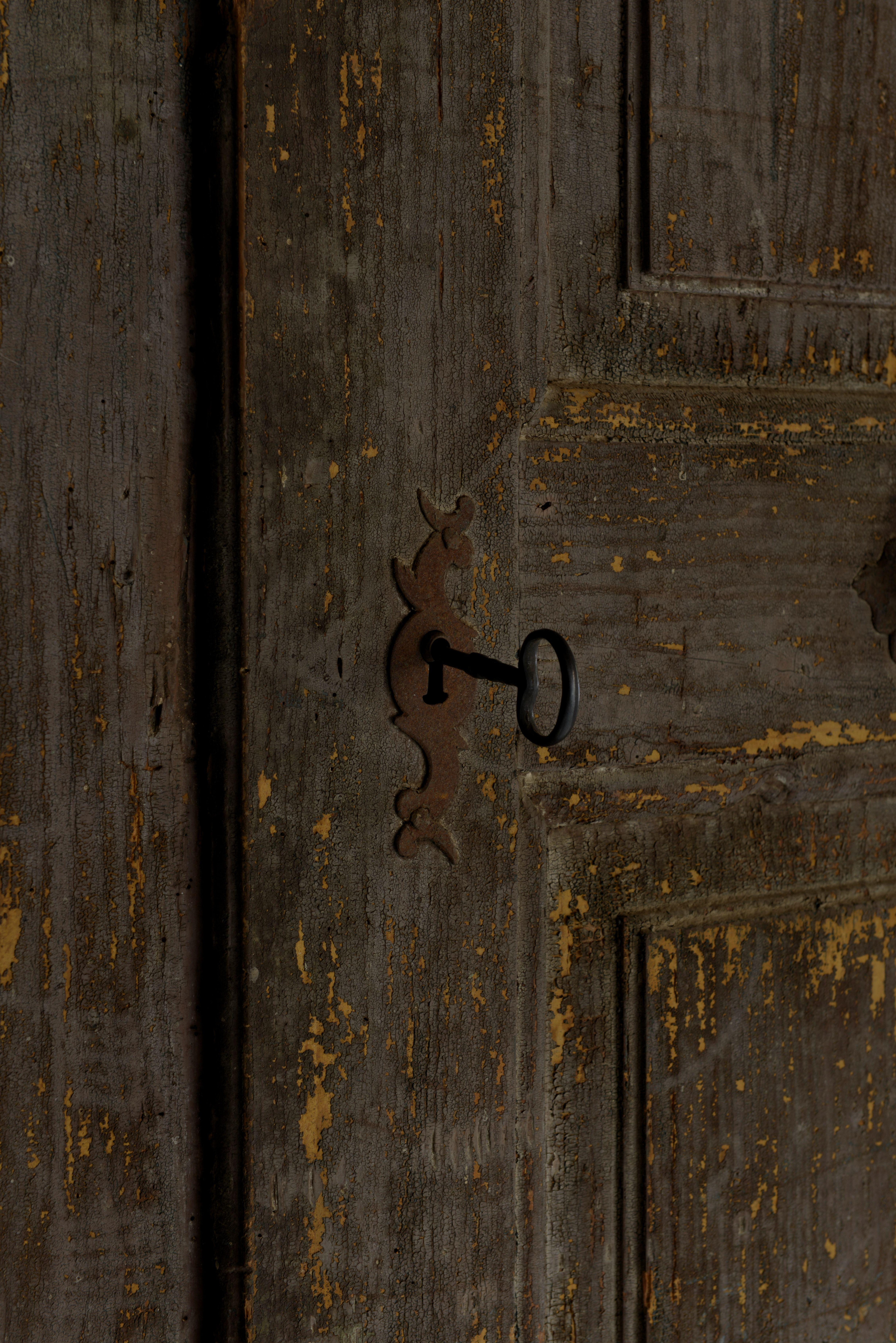 Hand-Painted Scuptural 18th Century Swedish Large Armoire in Original Paint