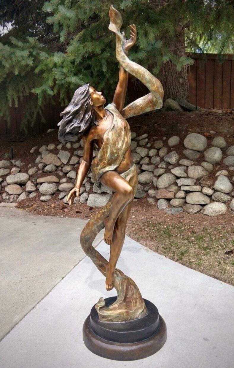 Figurative Sculpture Scy - « ZZENITH »  5 FEET TALL BEAULES REACHING FOR THE HEAVENS DrapED NUDE REACHING FOR THE HEAVENS  A/P