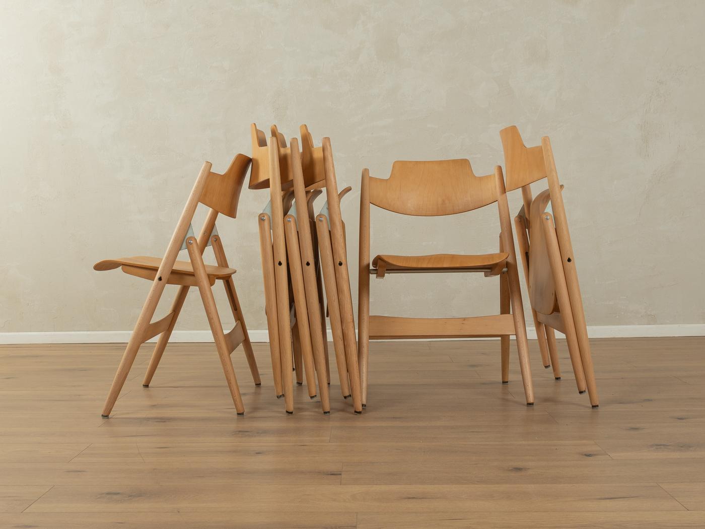 Classic SE 18 folding chairs from the 1950s by Egon Eiermann for Wilde & Spieth. Solid beech frame with seat and back shell made of bent beech plywood. The offer includes 6 chairs.

Quality Features:
very good workmanship
high-quality materials
Made