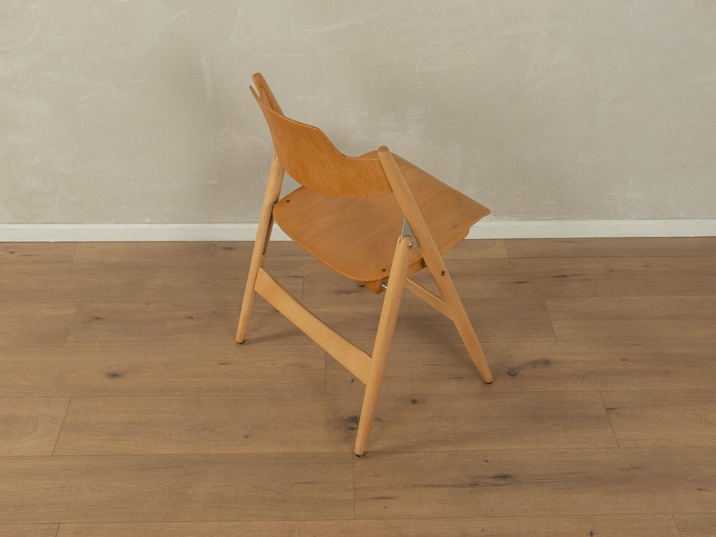 Beech SE 18 Folding Chairs by Egon Eiermann For Sale