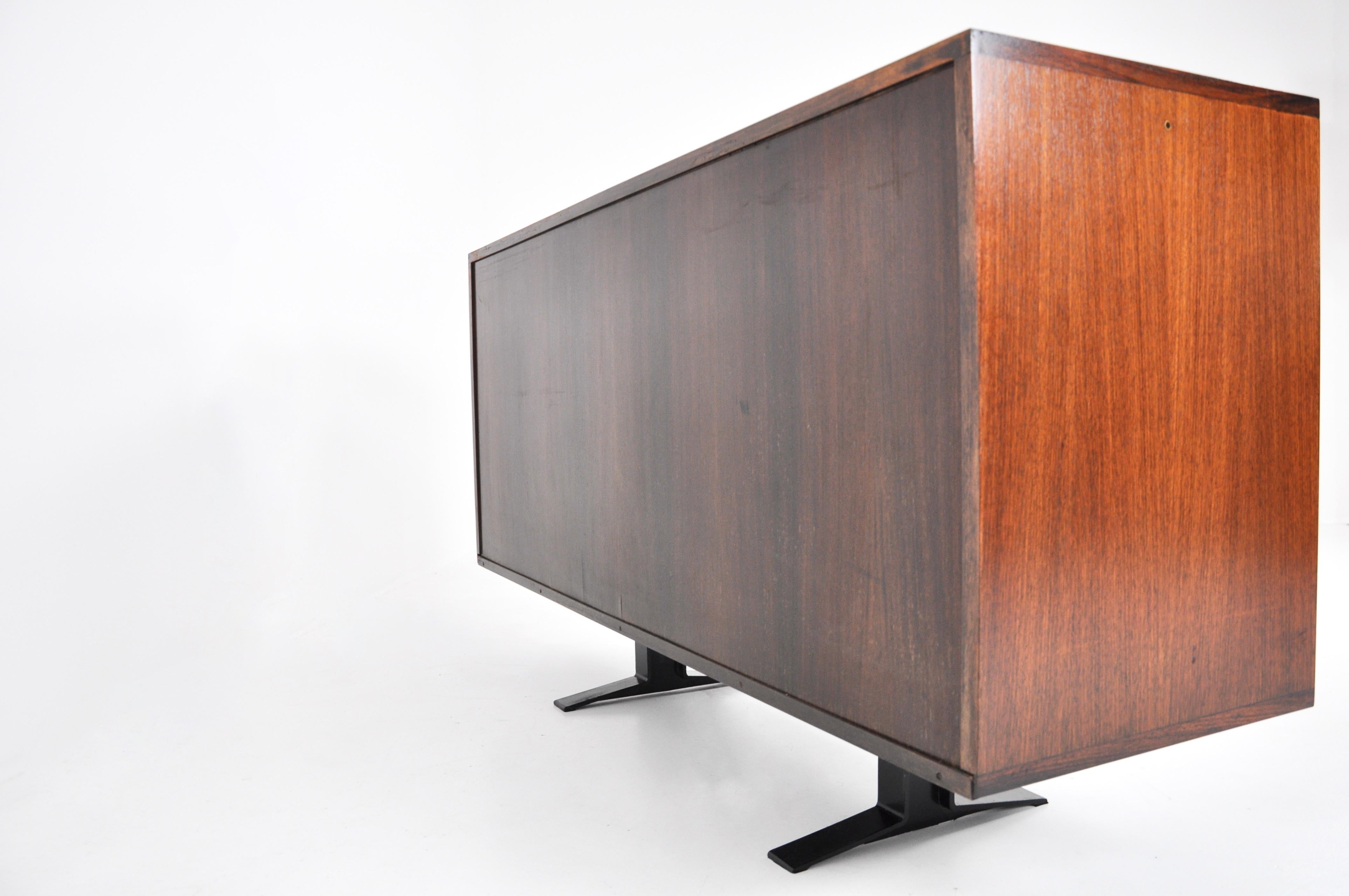 Enfilade SE3 d'Osvaldo Borsani pour Tecno, Italie, années 1960 en vente 7