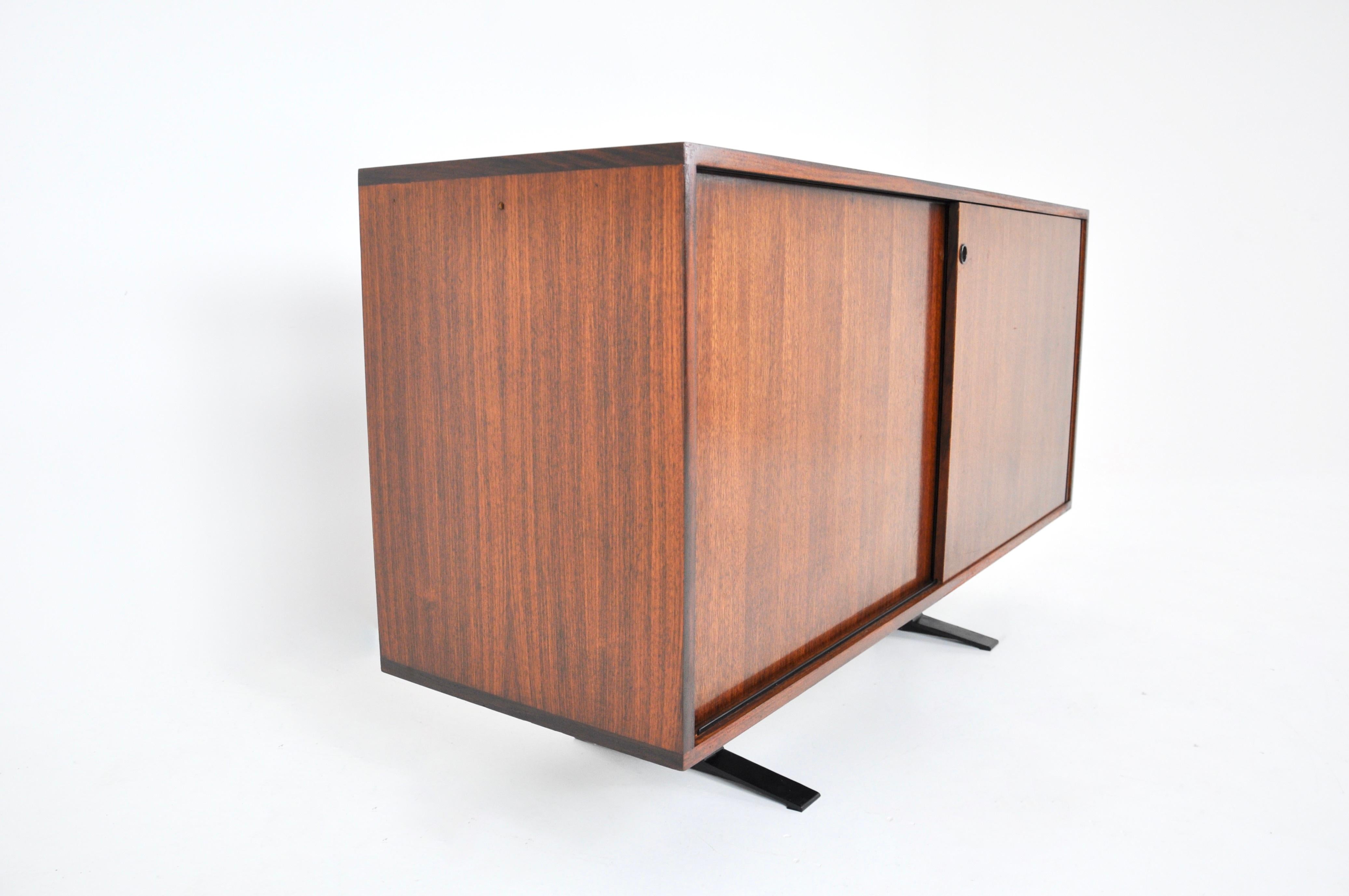 italien Enfilade SE3 d'Osvaldo Borsani pour Tecno, Italie, années 1960 en vente