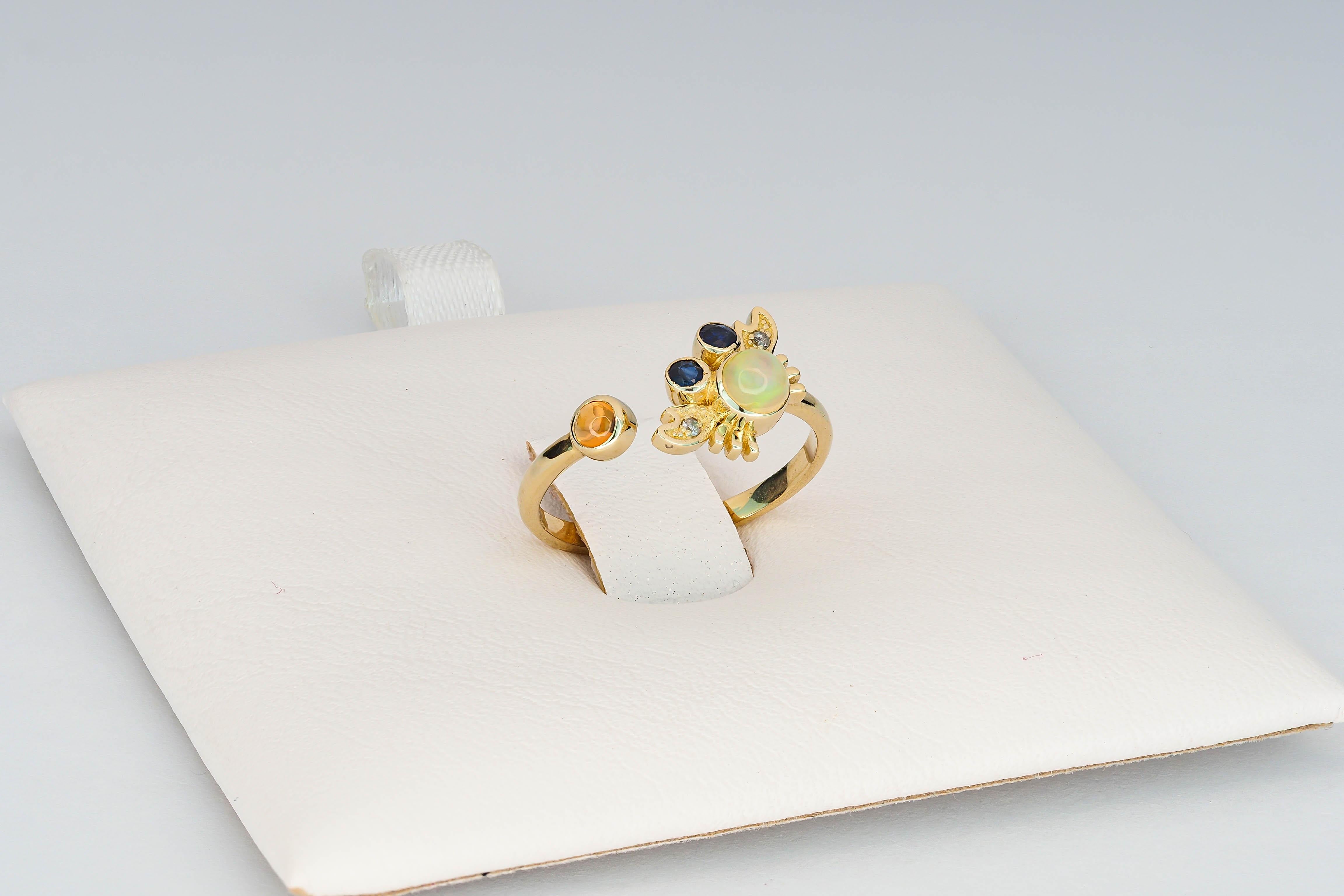 Cabochon Sea Crab set: earrings studs and ring with opals in 14k gold. For Sale