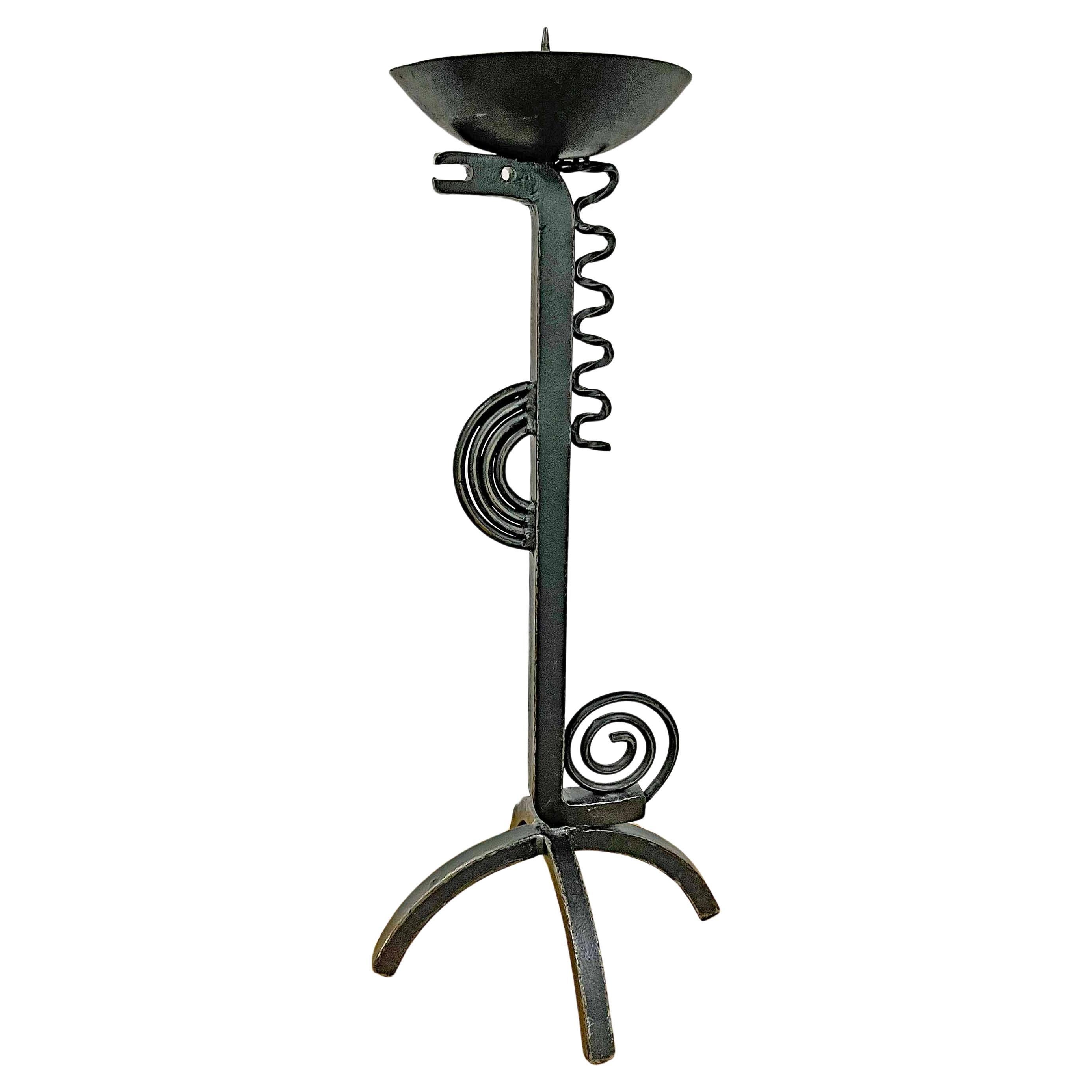 "Sea Dragon Candle Stand", großes Meisterwerk des Art déco, Schmiedeeisen, Schweden im Angebot