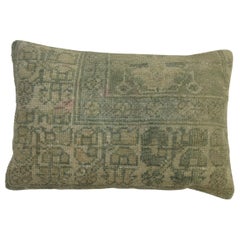 Almohada Alfombra Oushak Antigua de Lana Verde Espuma de Mar de principios del siglo XX