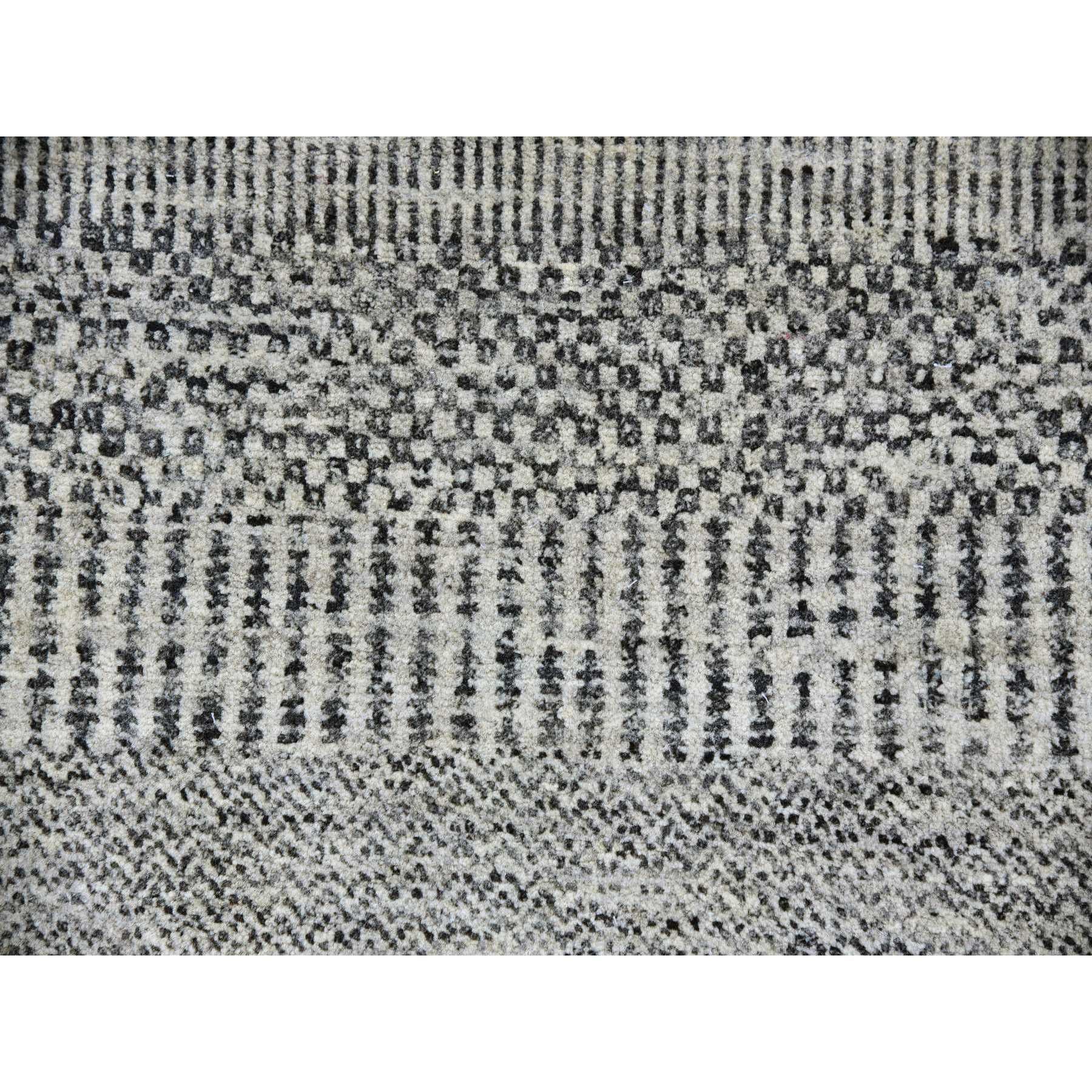 Laine Tapis rond noué à la main en pure laine non teintée à motif de gazon gris de mer 9'8