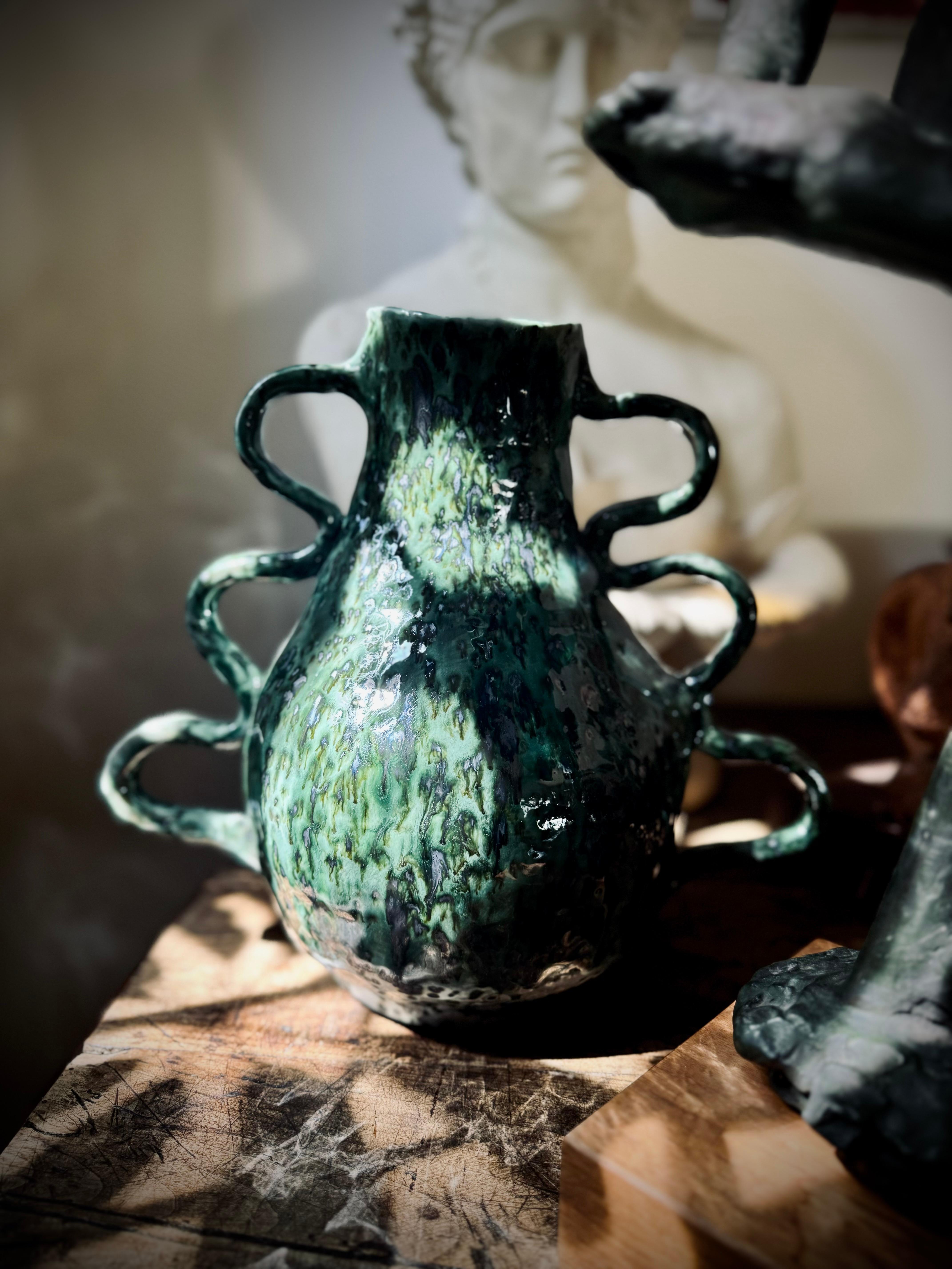 Vaso Greene & Greene Lunar Wave In condizioni buone in vendita a Sherman Oaks, CA