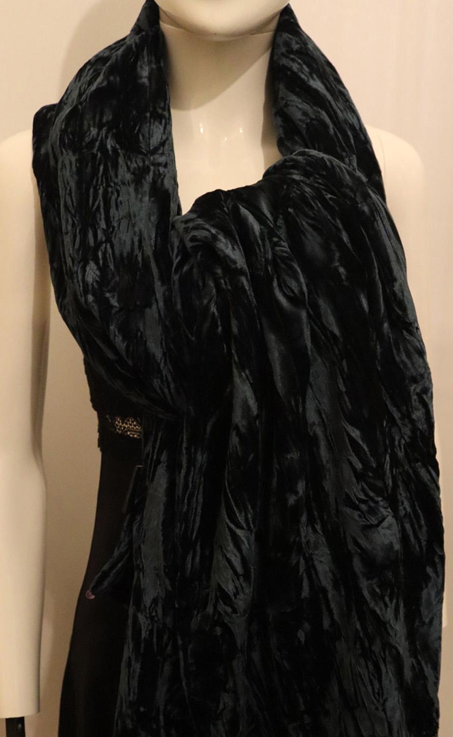 Sea GreenSilk Velvet Shawl For Sale 1