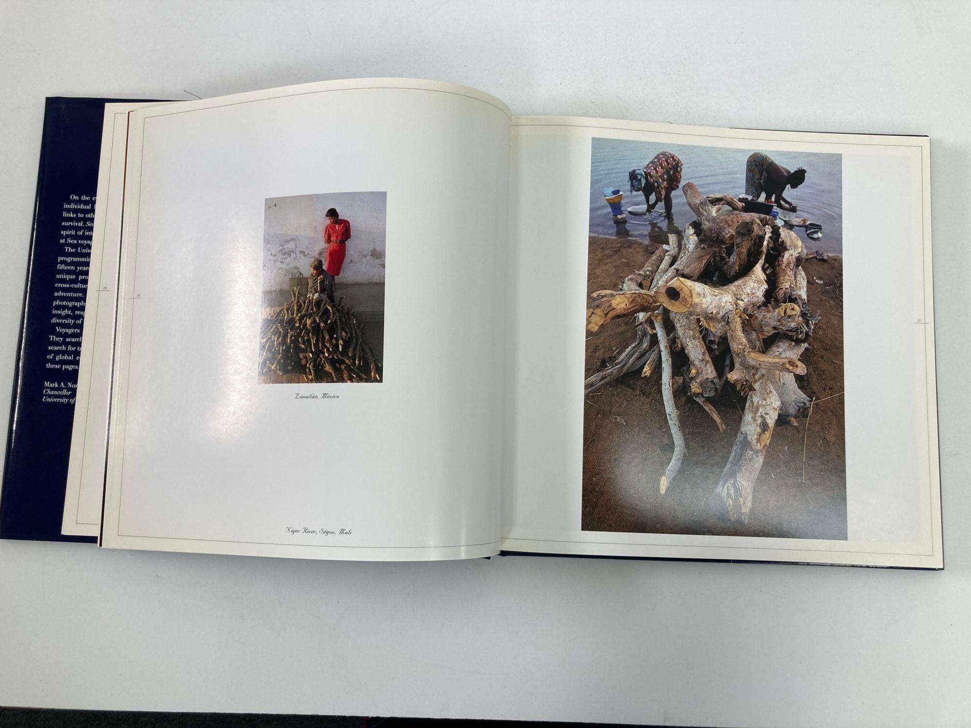 20ième siècle Livre de photographies Sea Light de Paul Liebhardt à couverture rigide, 1997 en vente