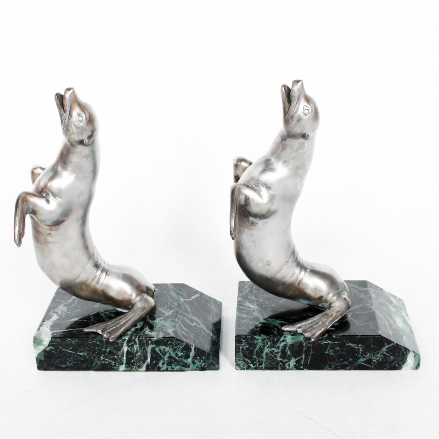 Sea Lion Bookends In Good Condition In Forest Row, East Sussex