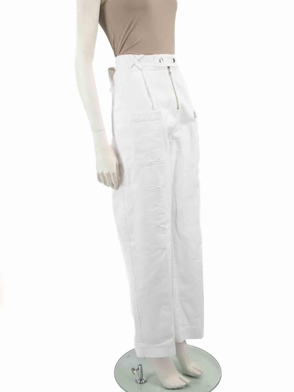 CONDITION is Good. Minor wear to trousers is evident. Light wear to the front with discoloured marks on this used Sea New York designer resale item.
 
 Details
 White
 Cotton
 Straight leg trousers
 High rise
 2x Front patch pockets
 2x Front side