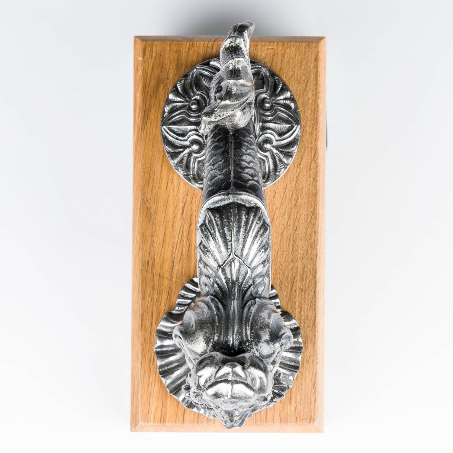 Sea serpent door knocker by Archibald Kenrick & Sons For Sale 1