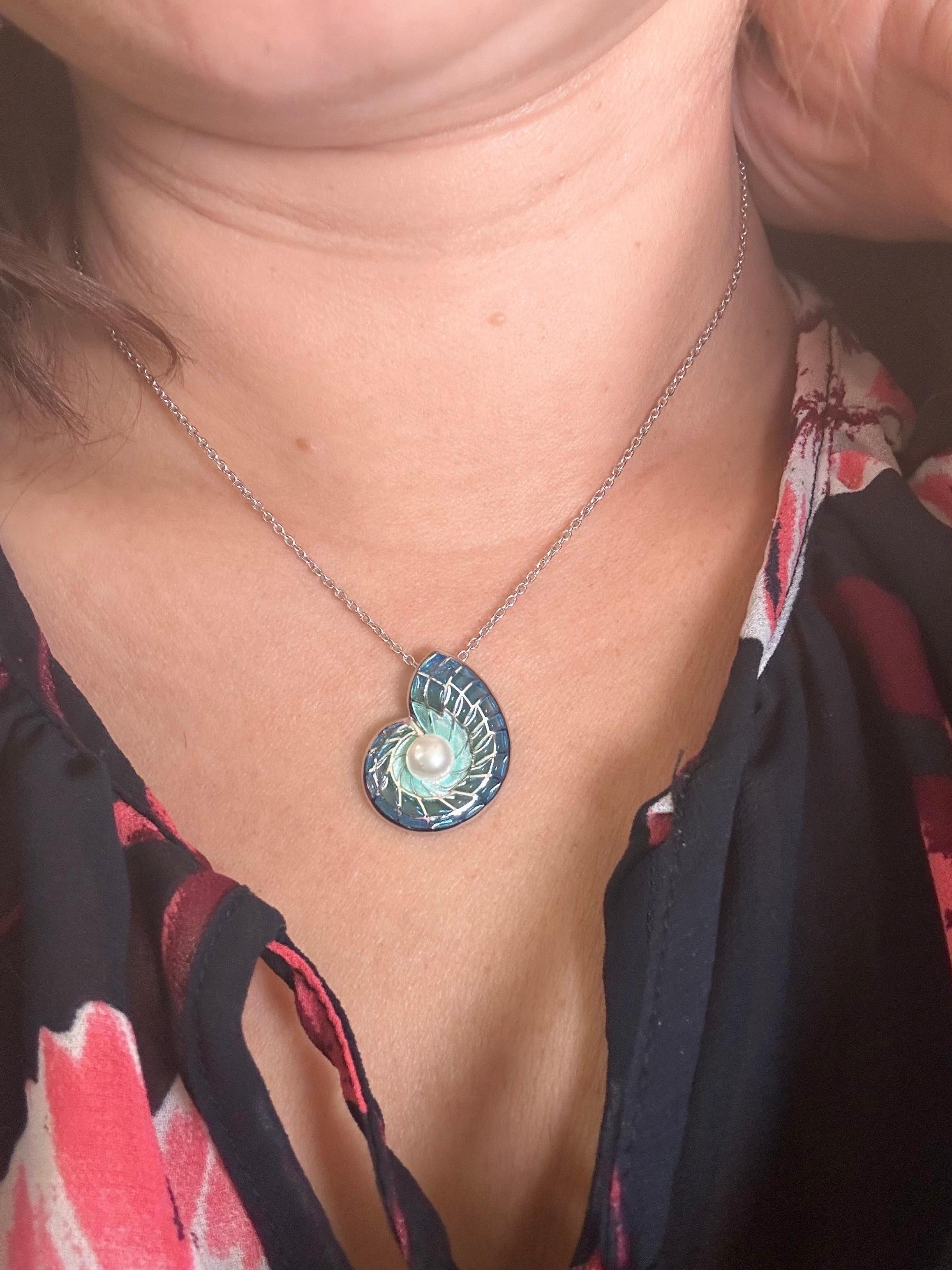 Sea shell pearl pendant necklace liquid glass enamel rare pendant 925 silver 20